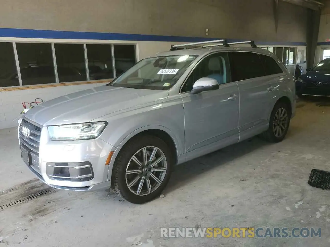1 Photograph of a damaged car WA1LAAF79KD000539 AUDI Q7 2019