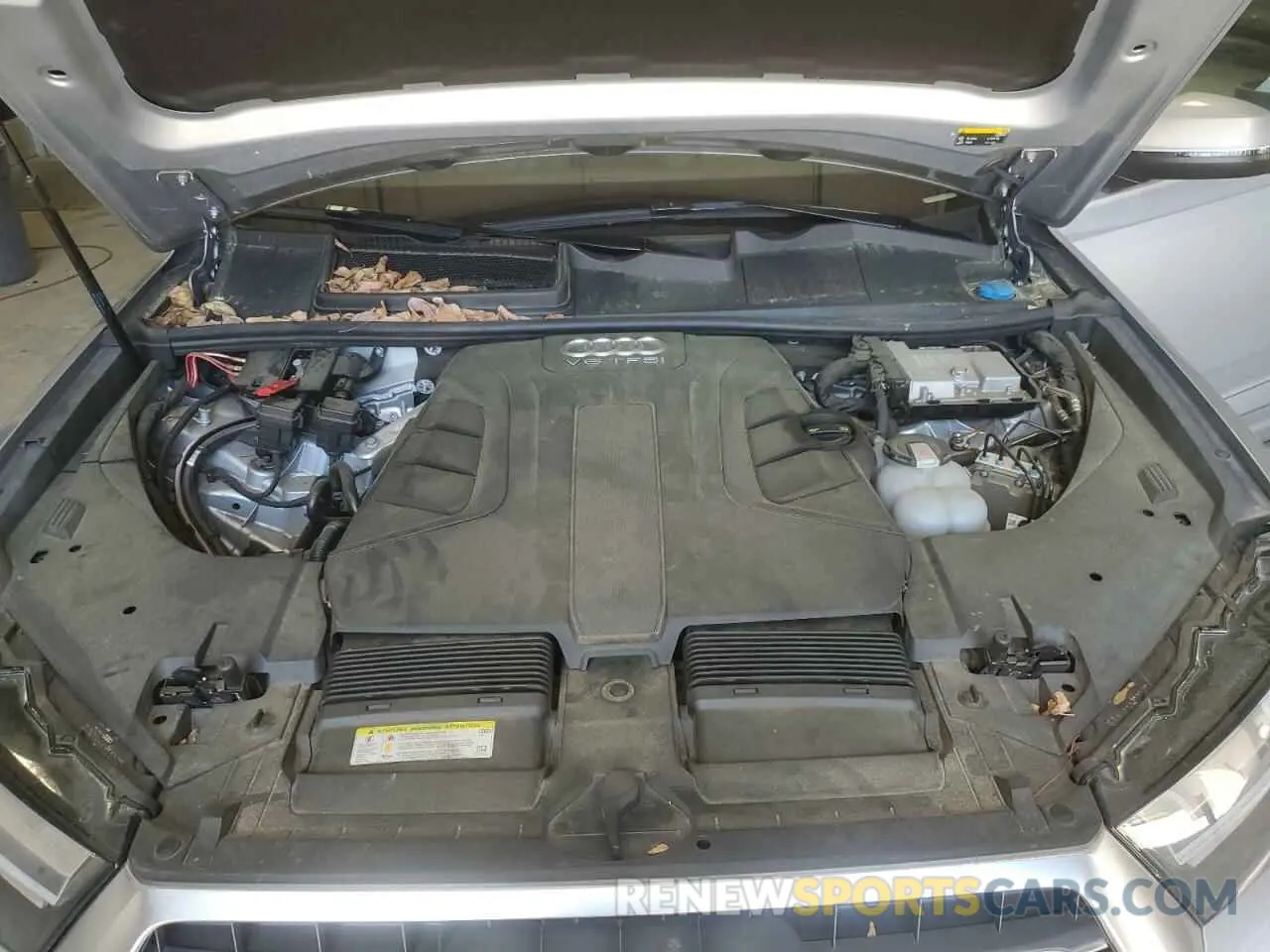 12 Photograph of a damaged car WA1LAAF79KD000539 AUDI Q7 2019