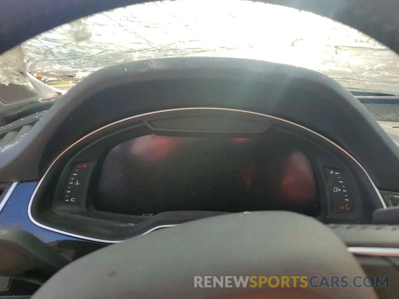 9 Photograph of a damaged car WA1LAAF79KD006146 AUDI Q7 2019