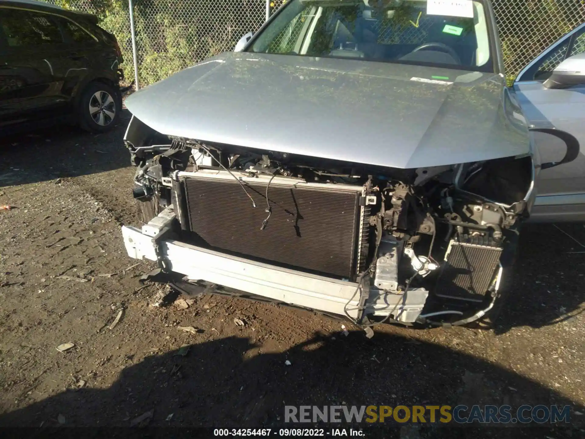 6 Photograph of a damaged car WA1LAAF79KD011024 AUDI Q7 2019