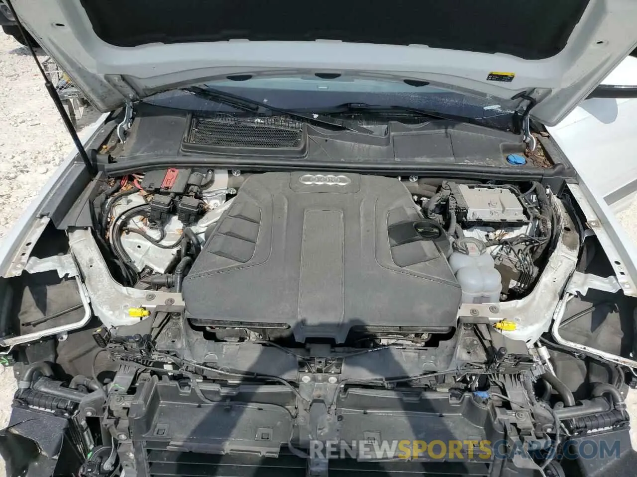12 Photograph of a damaged car WA1LAAF79KD023383 AUDI Q7 2019