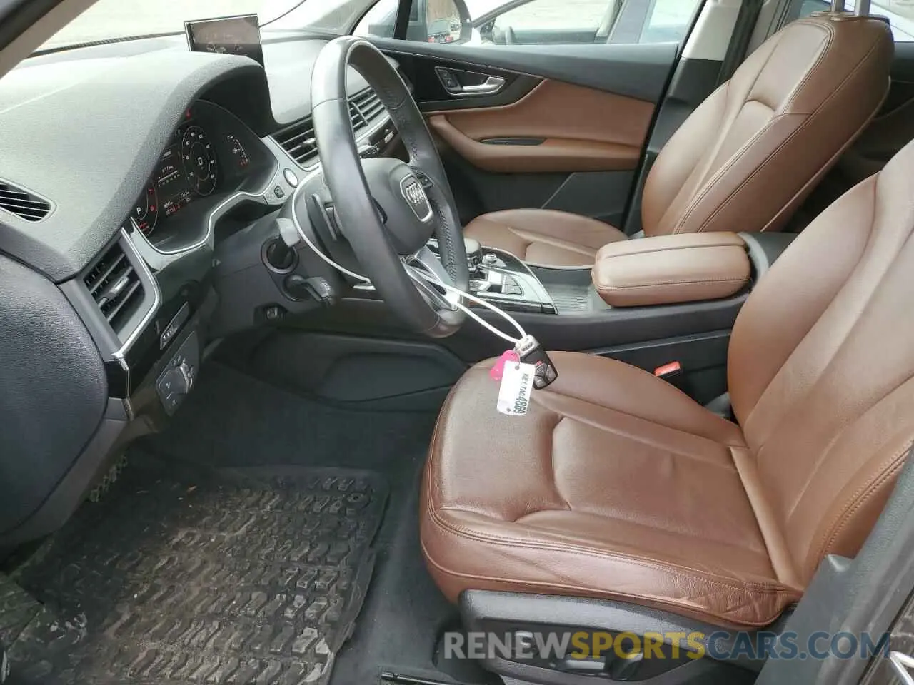 7 Photograph of a damaged car WA1LAAF79KD040152 AUDI Q7 2019