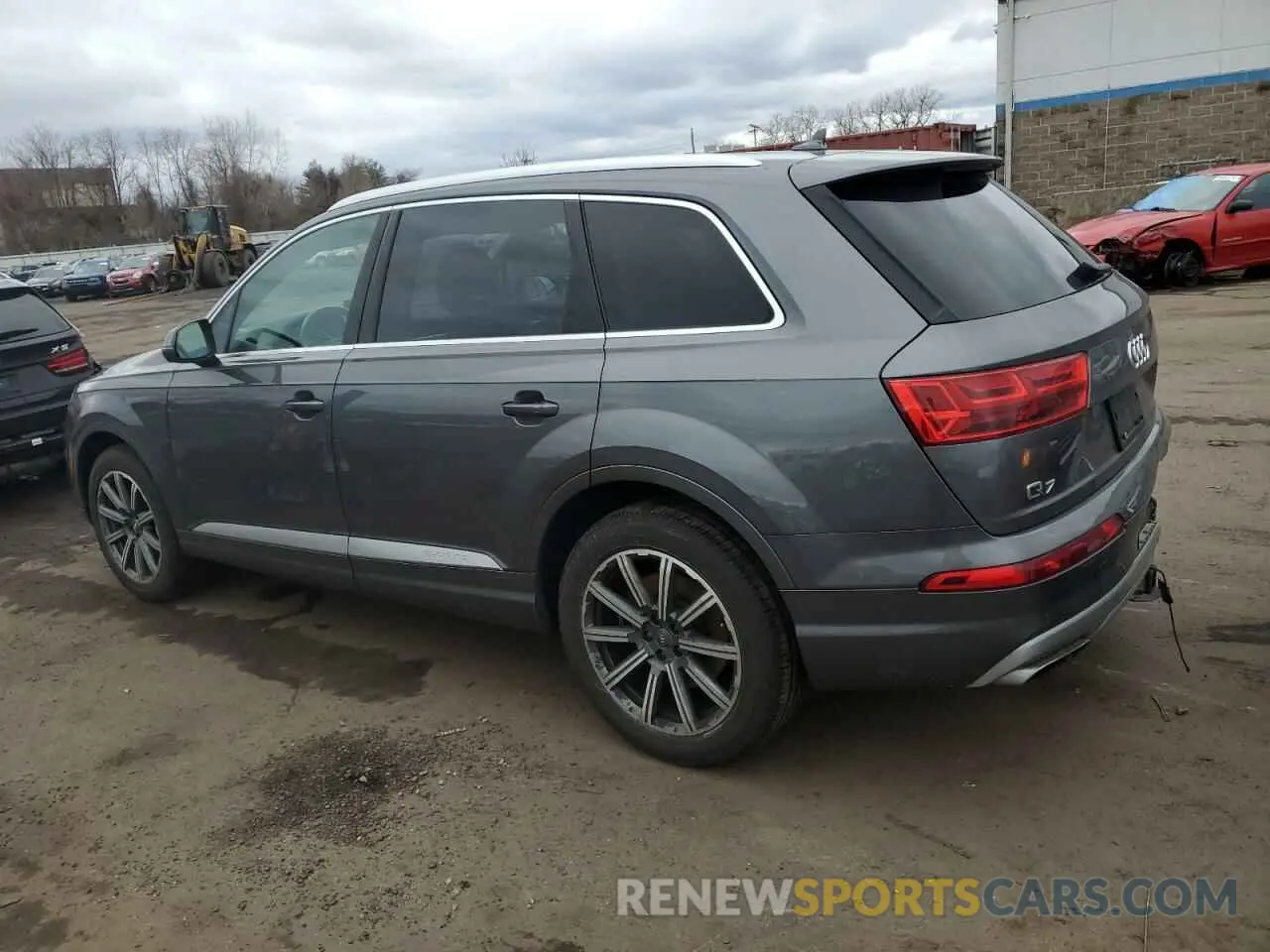 2 Photograph of a damaged car WA1LAAF7XKD013901 AUDI Q7 2019