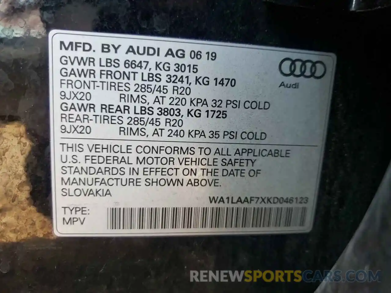 13 Photograph of a damaged car WA1LAAF7XKD046123 AUDI Q7 2019