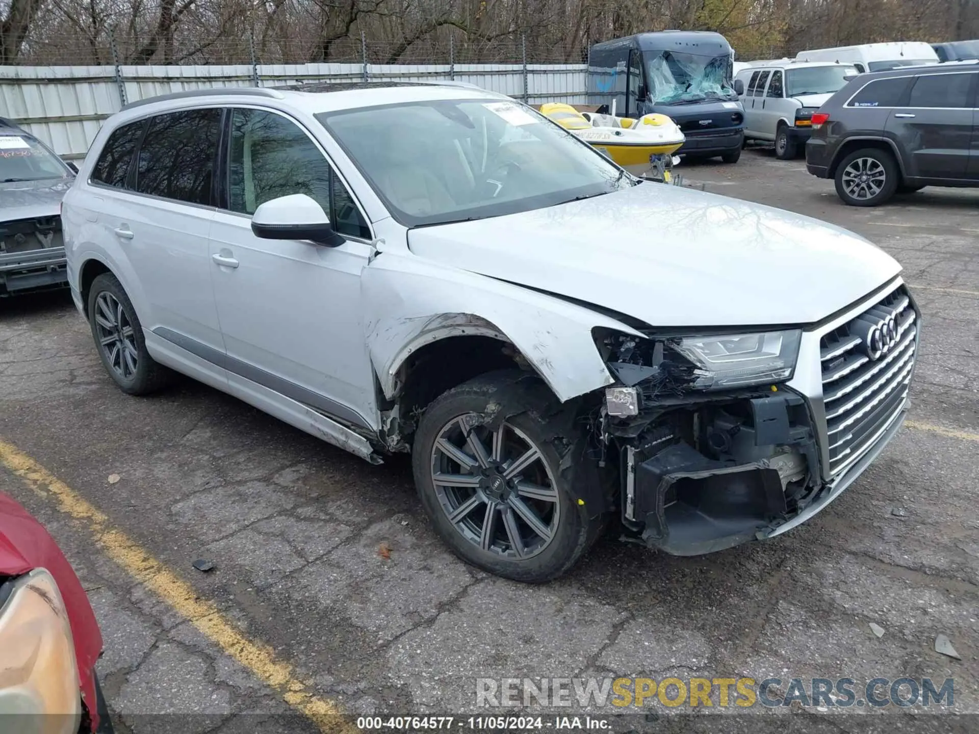 1 Photograph of a damaged car WA1LABF76KD030037 AUDI Q7 2019