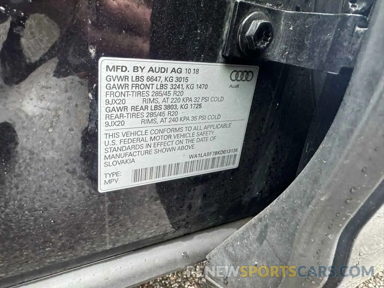 10 Photograph of a damaged car WA1LABF79KD013135 AUDI Q7 2019