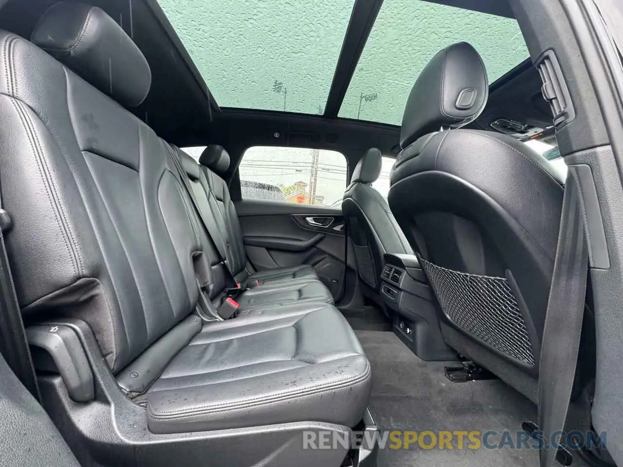 6 Photograph of a damaged car WA1LABF79KD013135 AUDI Q7 2019