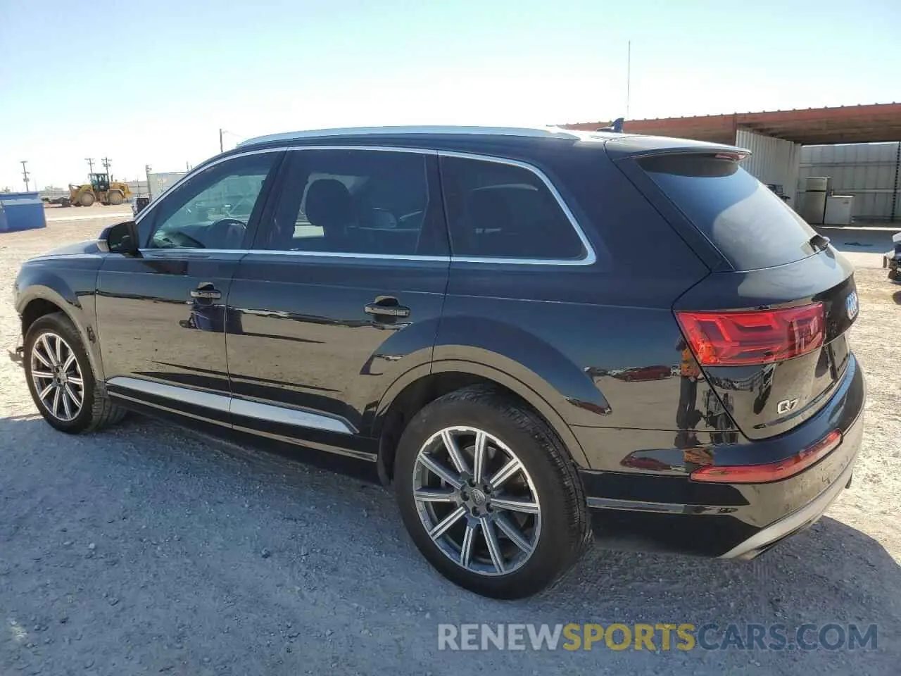 2 Photograph of a damaged car WA1LABF7XKD039307 AUDI Q7 2019