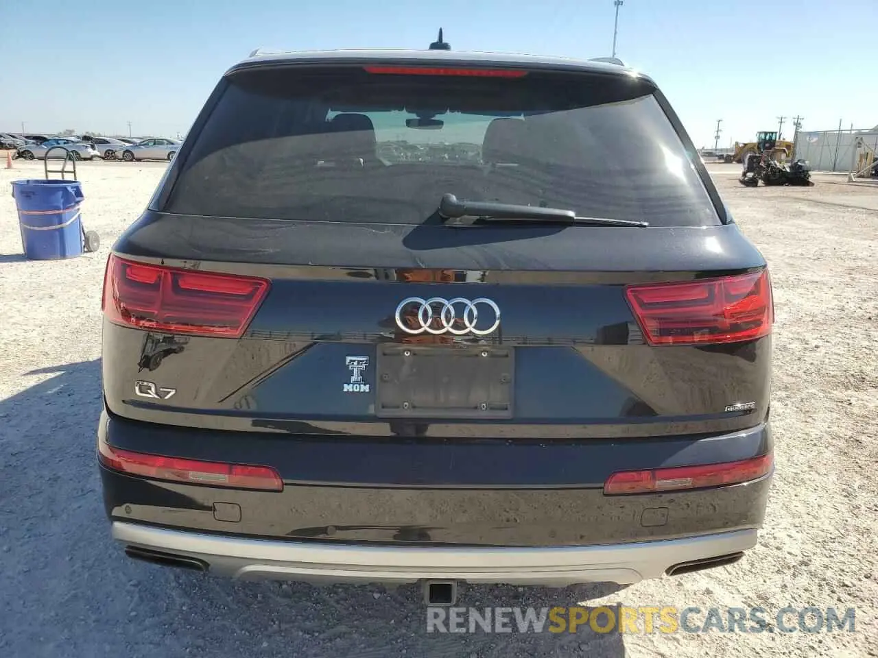 6 Photograph of a damaged car WA1LABF7XKD039307 AUDI Q7 2019