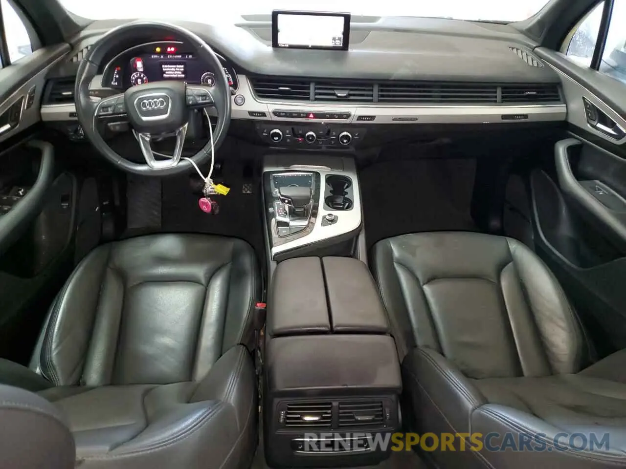 8 Photograph of a damaged car WA1LHAF70KD042836 AUDI Q7 2019