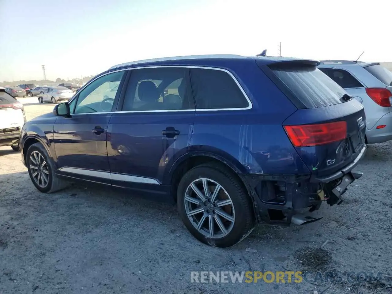 2 Photograph of a damaged car WA1LHAF70KD045963 AUDI Q7 2019