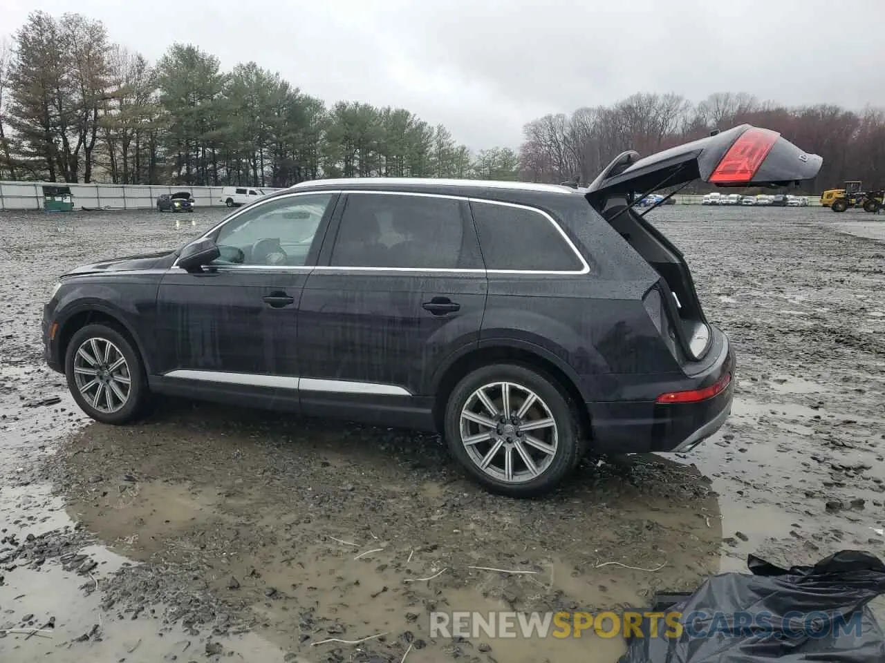 2 Photograph of a damaged car WA1LHAF71KD023633 AUDI Q7 2019