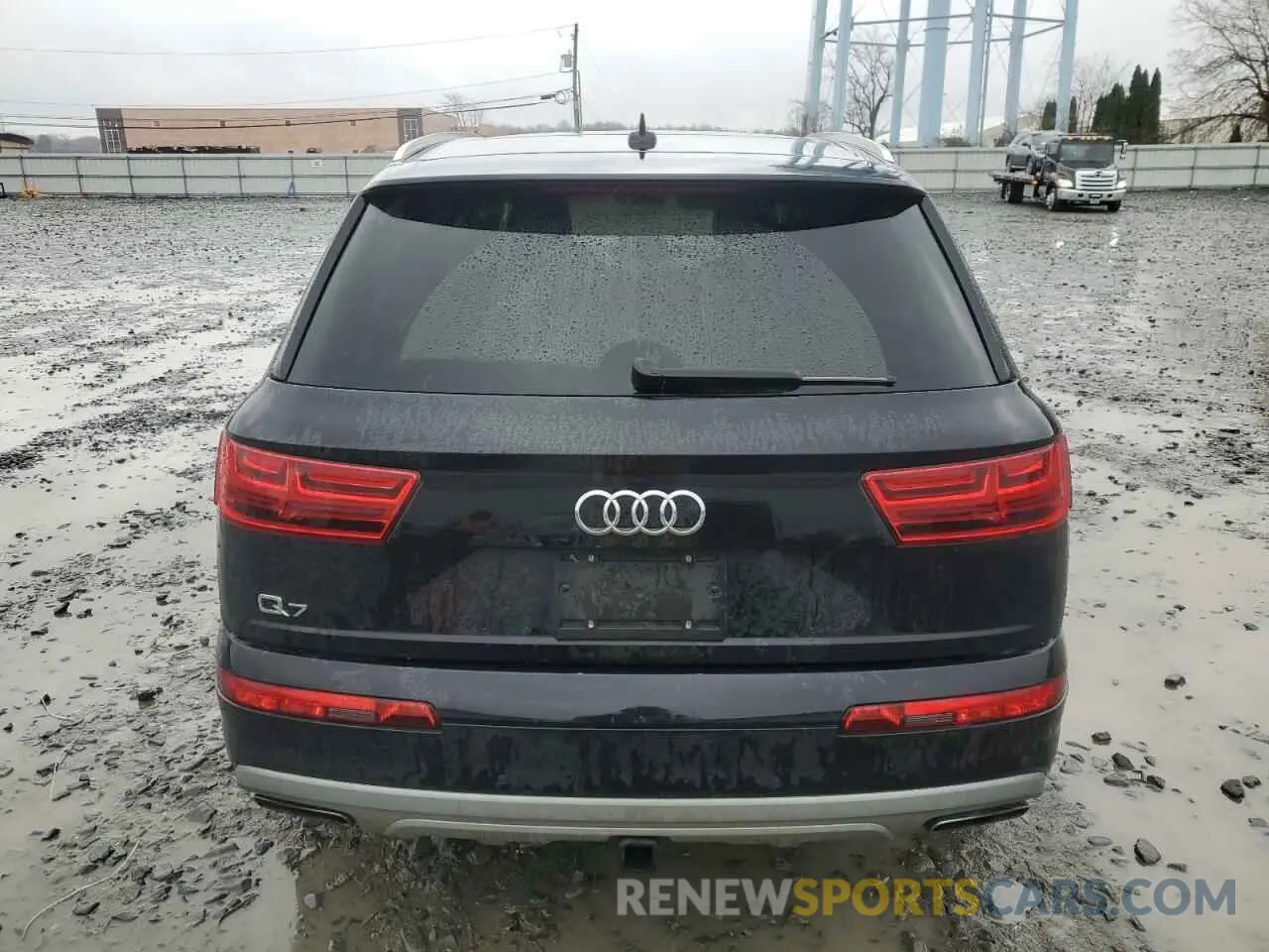 6 Photograph of a damaged car WA1LHAF71KD023633 AUDI Q7 2019