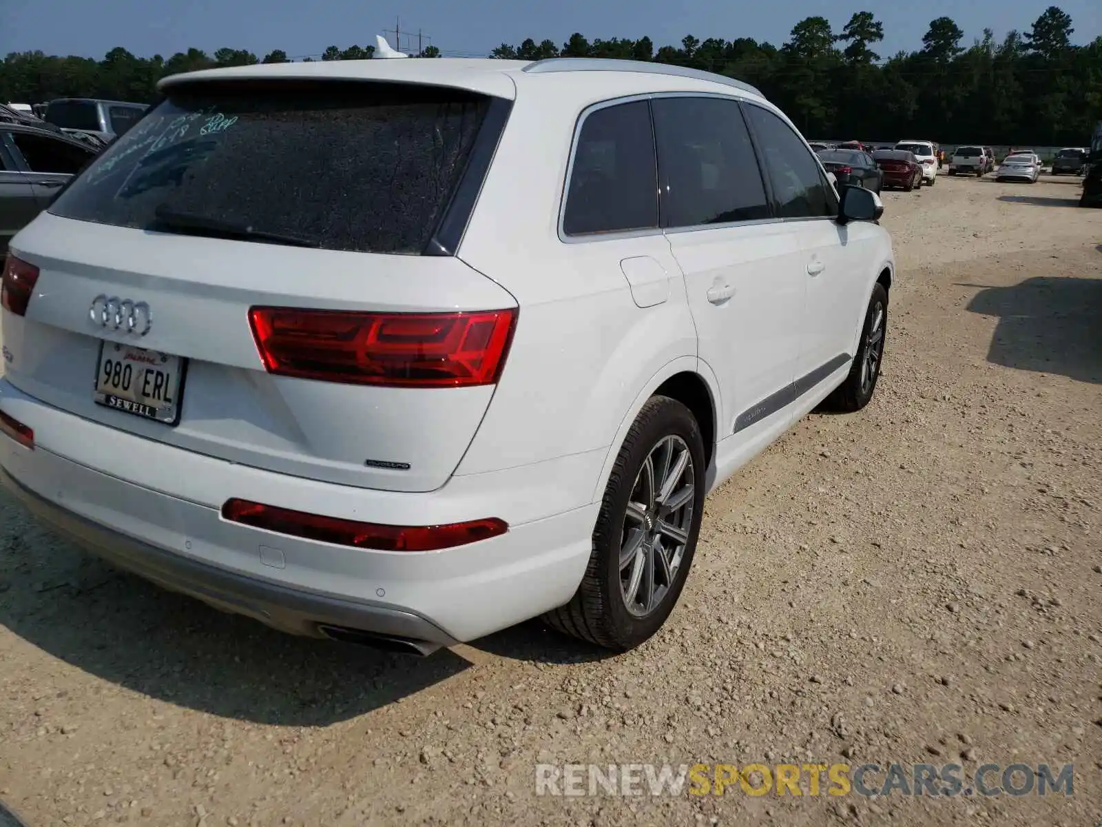 4 Photograph of a damaged car WA1LHAF71KD042540 AUDI Q7 2019