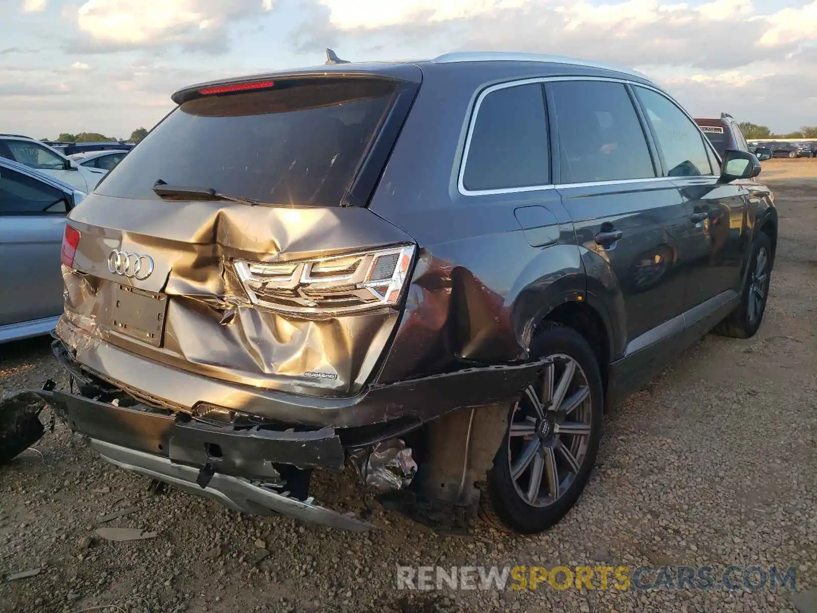 4 Photograph of a damaged car WA1LHAF71KD043445 AUDI Q7 2019