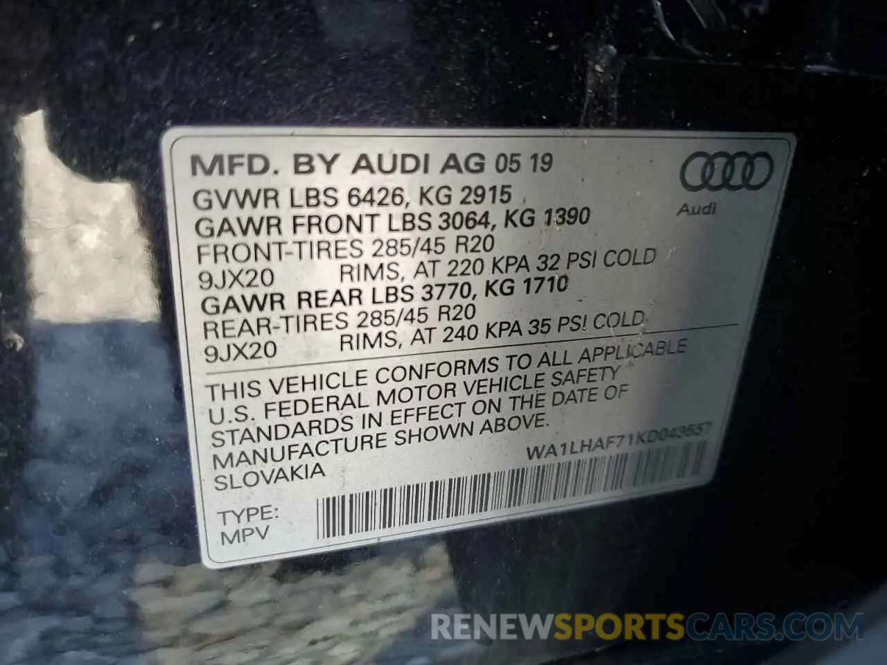 14 Photograph of a damaged car WA1LHAF71KD043557 AUDI Q7 2019