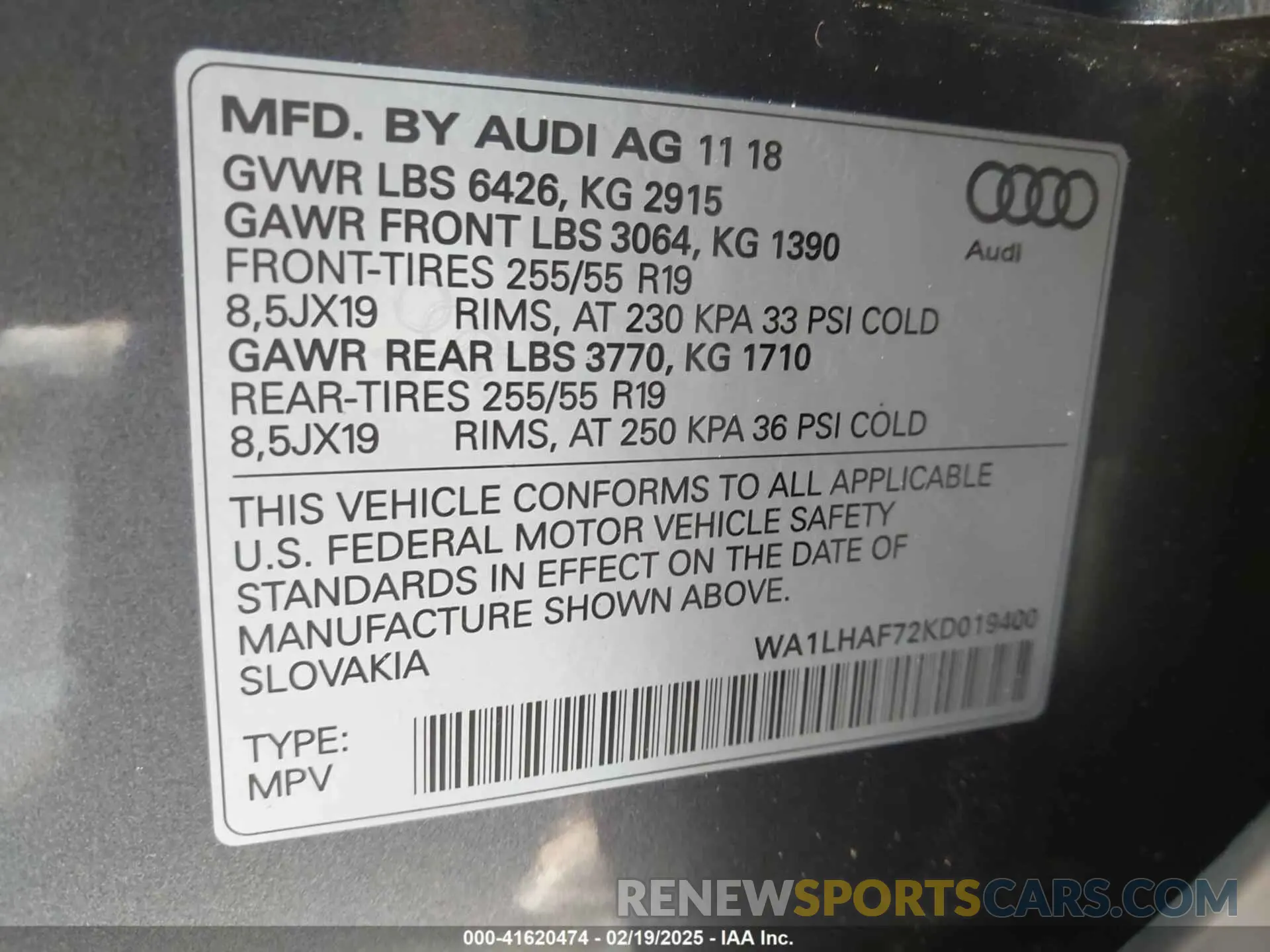 9 Photograph of a damaged car WA1LHAF72KD019400 AUDI Q7 2019