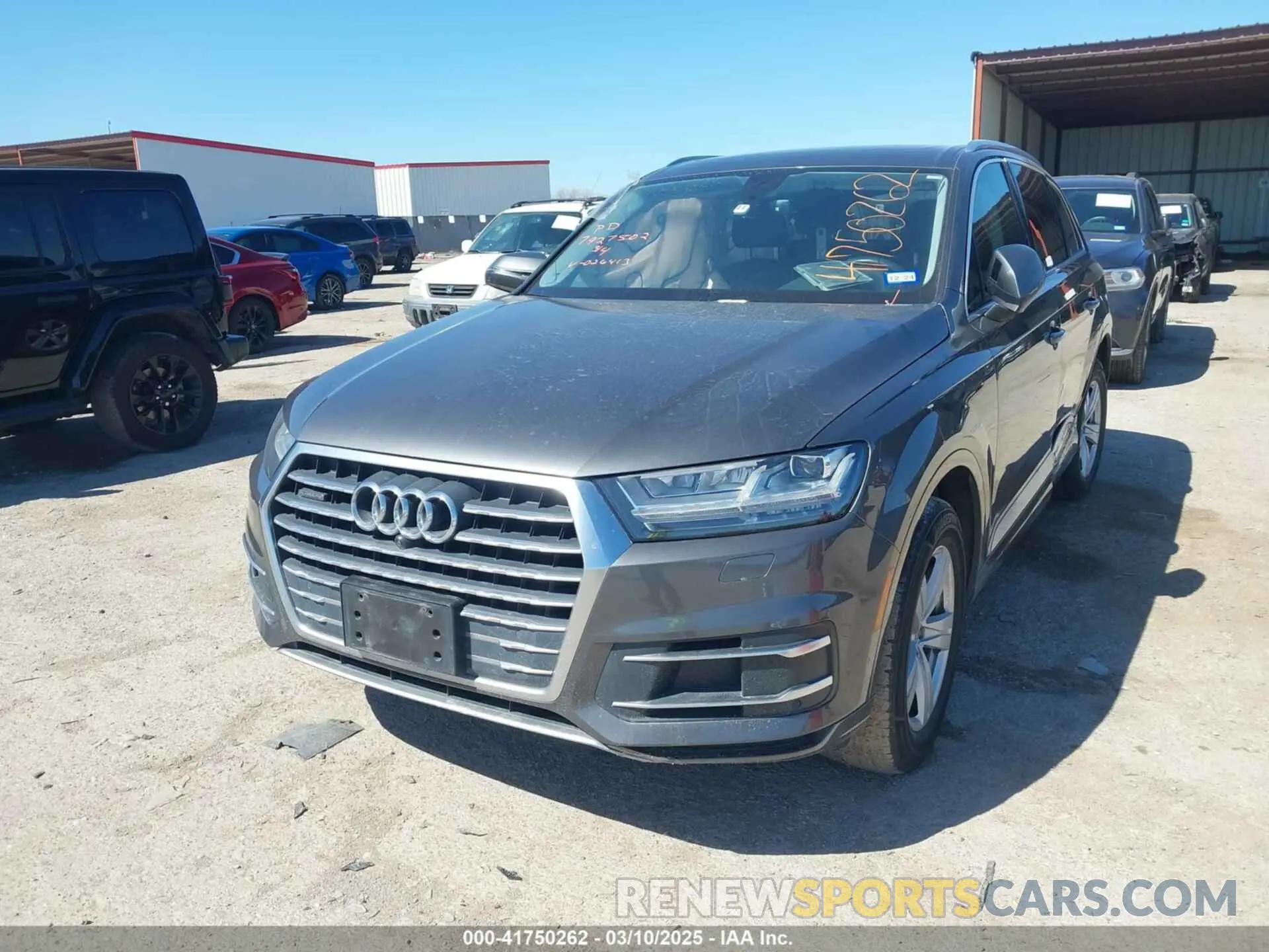 2 Photograph of a damaged car WA1LHAF72KD026413 AUDI Q7 2019