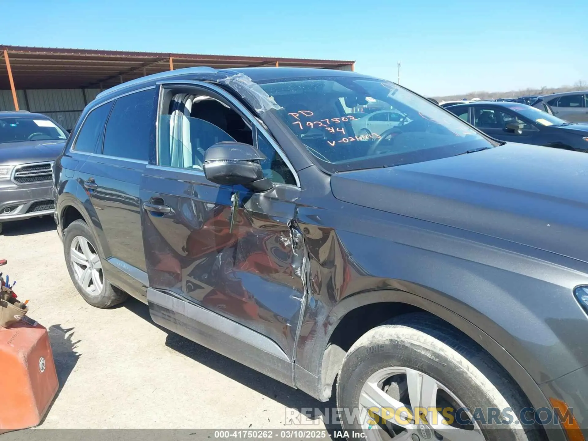 6 Photograph of a damaged car WA1LHAF72KD026413 AUDI Q7 2019