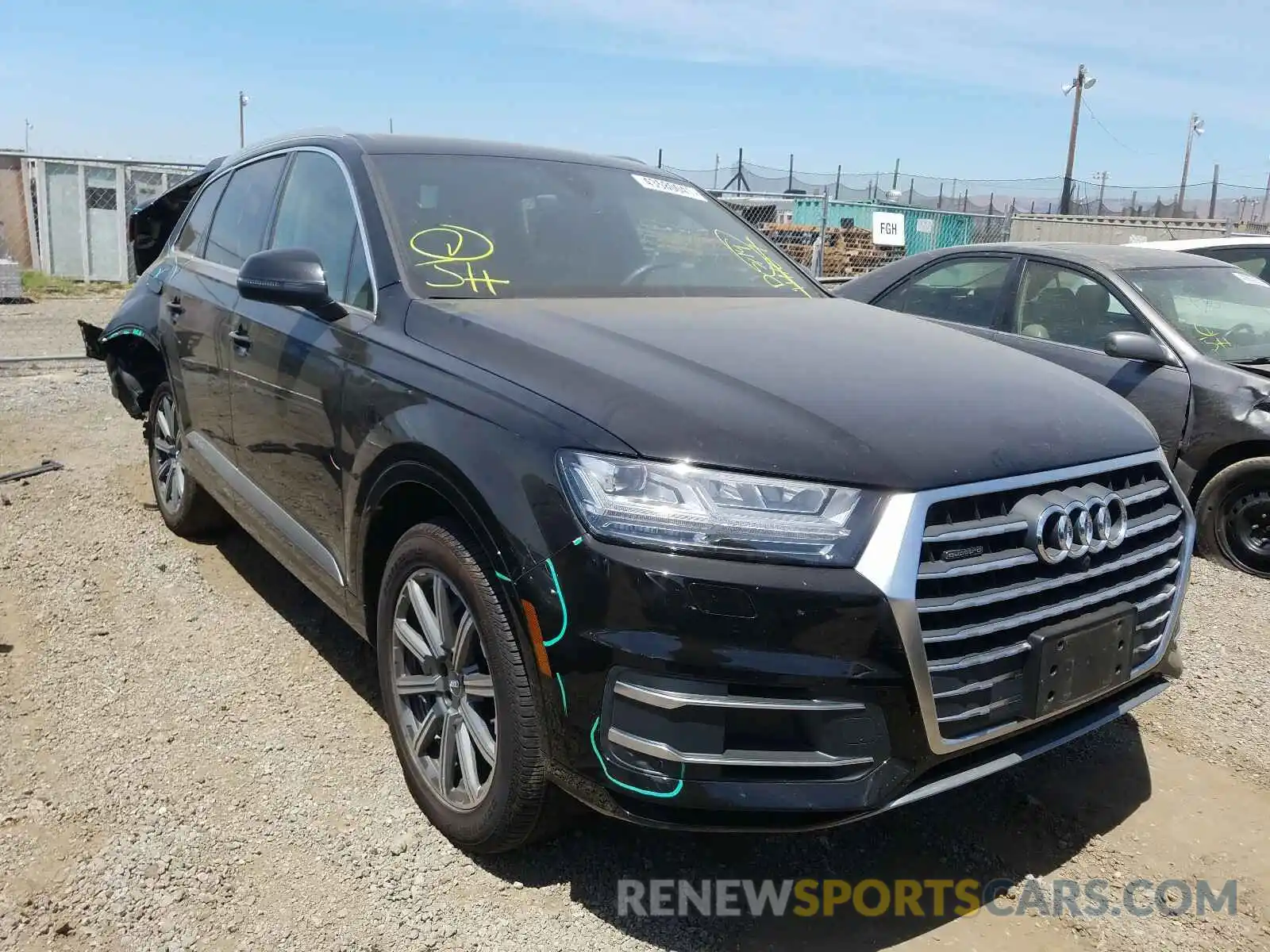 1 Photograph of a damaged car WA1LHAF72KD041087 AUDI Q7 2019