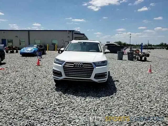 14 Photograph of a damaged car WA1LHAF72KD044314 AUDI Q7 2019