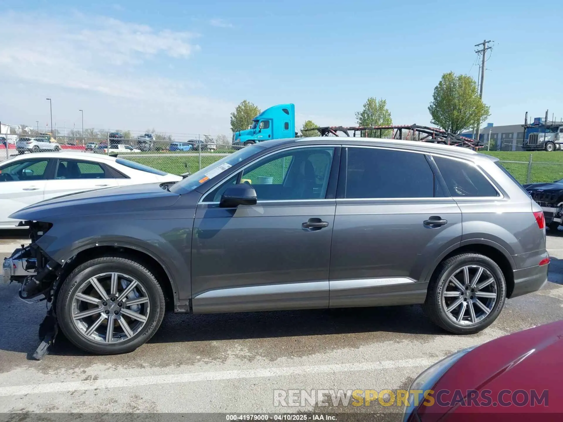 15 Photograph of a damaged car WA1LHAF73KD034634 AUDI Q7 2019