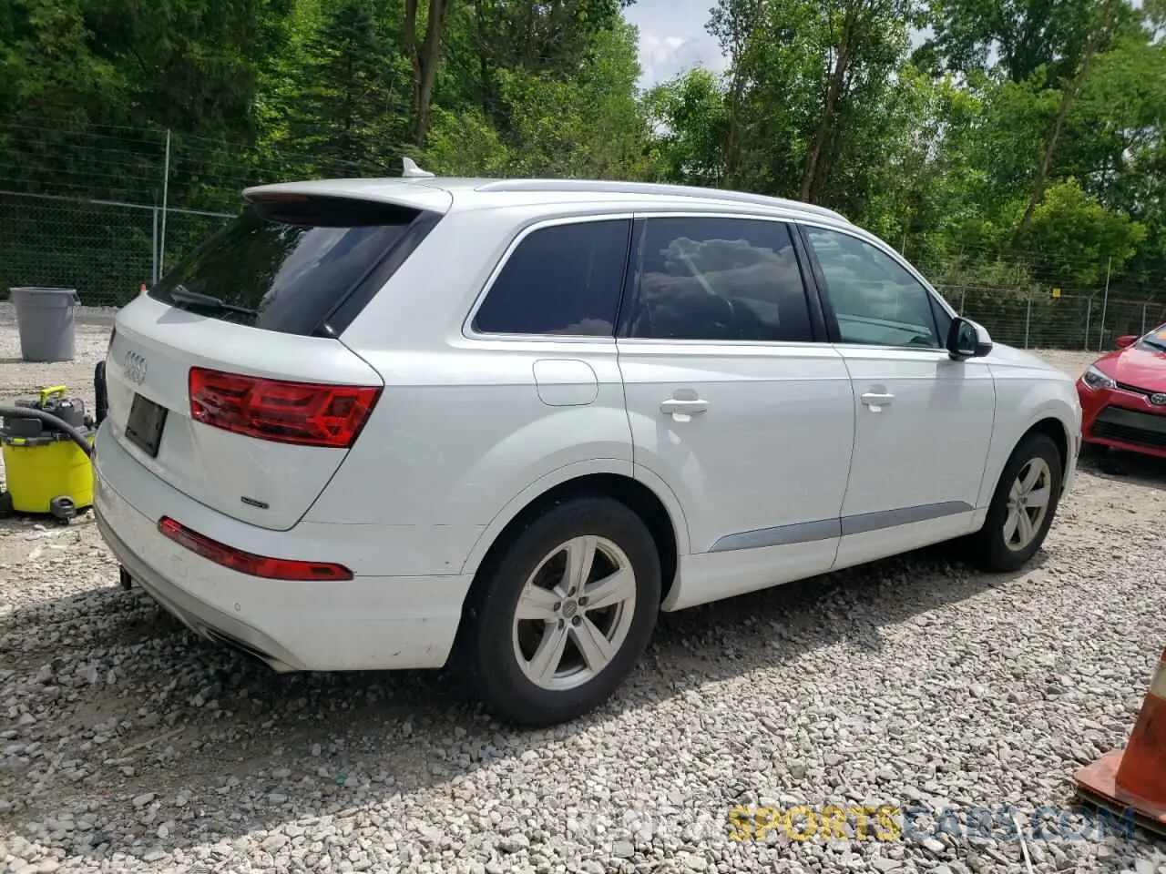 3 Photograph of a damaged car WA1LHAF73KD036495 AUDI Q7 2019