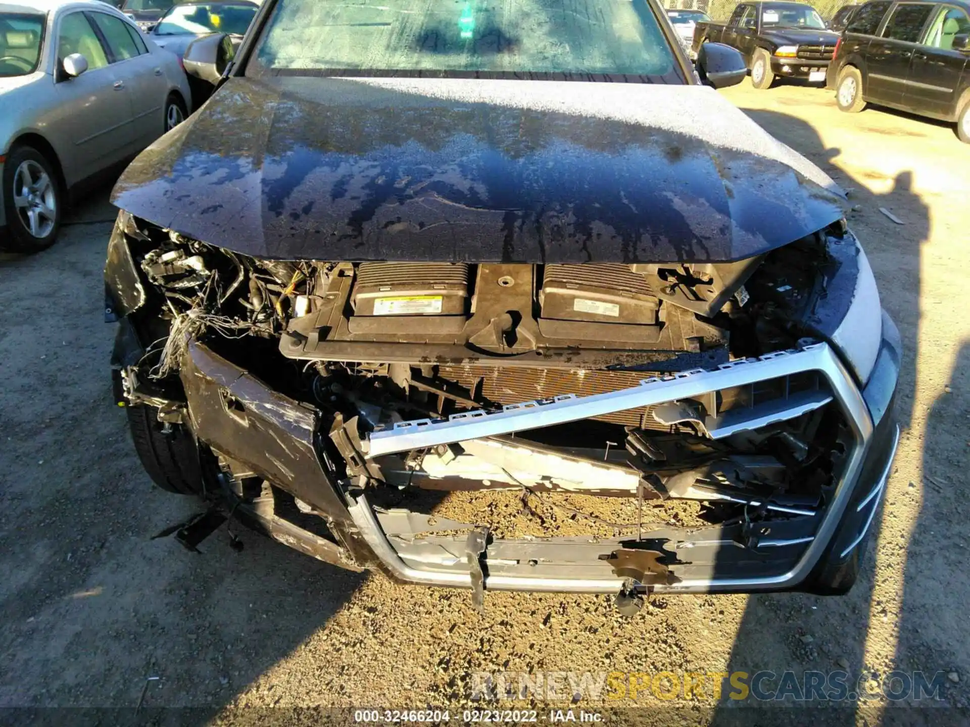 6 Photograph of a damaged car WA1LHAF73KD037985 AUDI Q7 2019