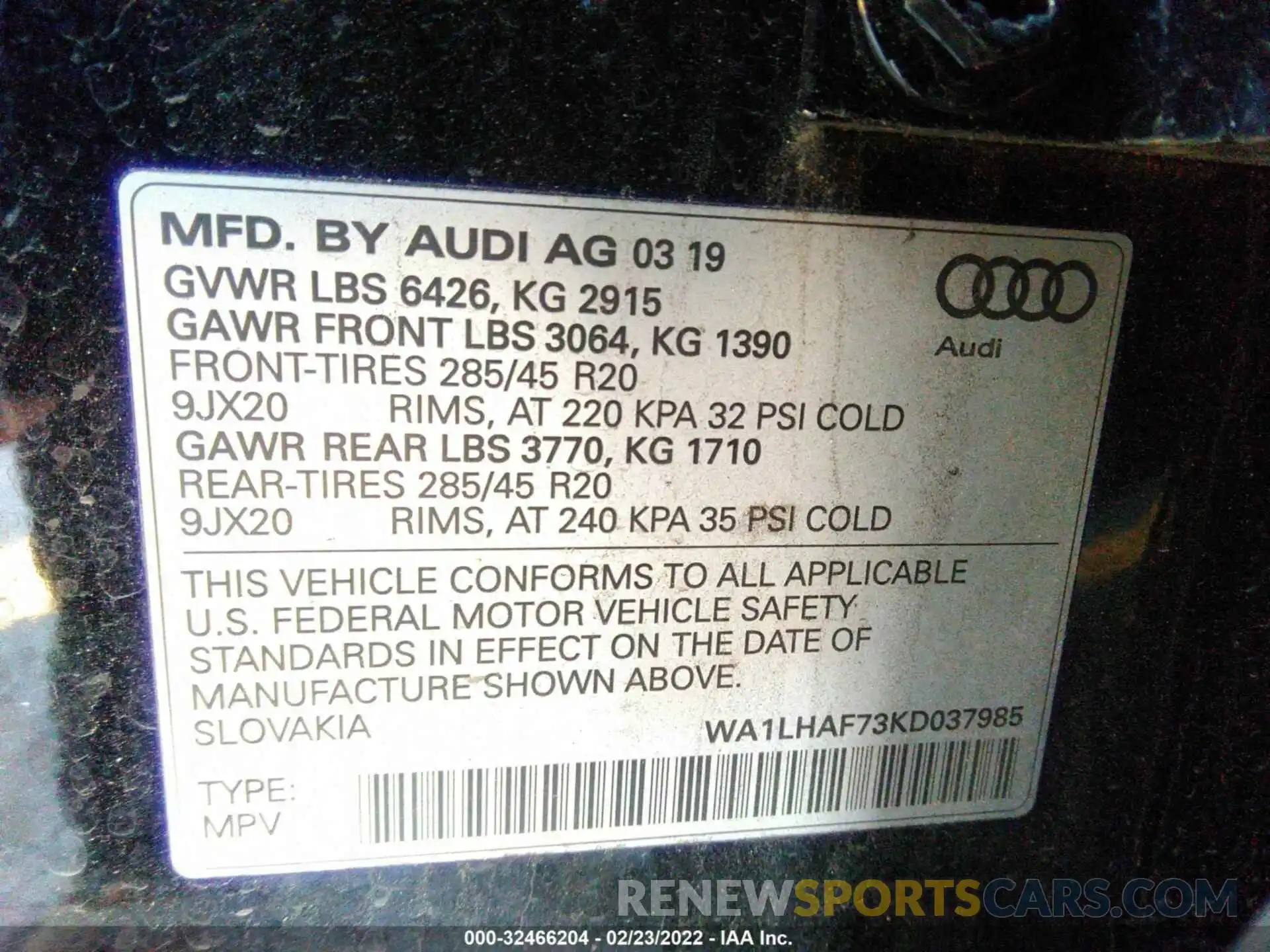 9 Photograph of a damaged car WA1LHAF73KD037985 AUDI Q7 2019