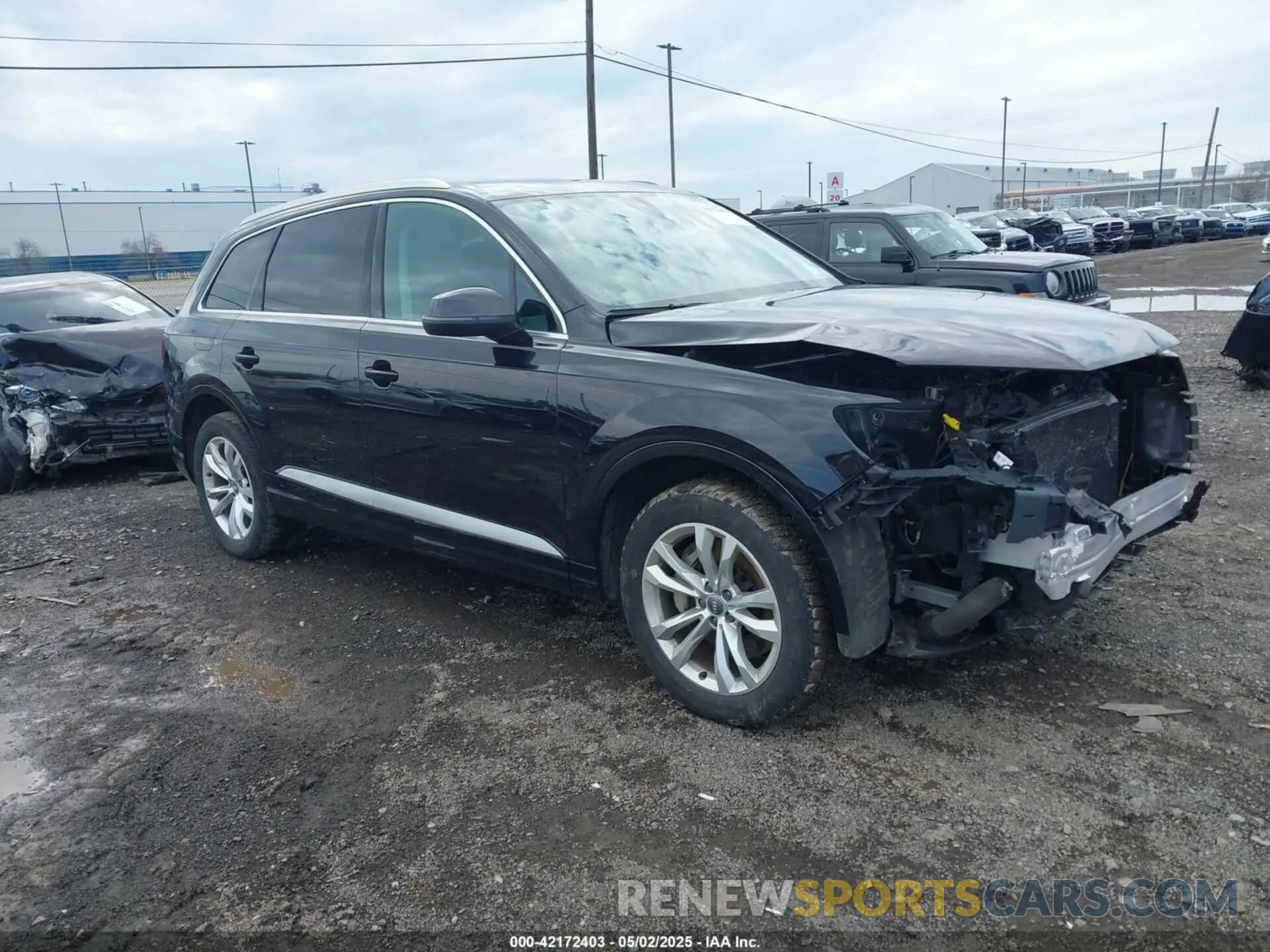 1 Photograph of a damaged car WA1LHAF74KD017633 AUDI Q7 2019