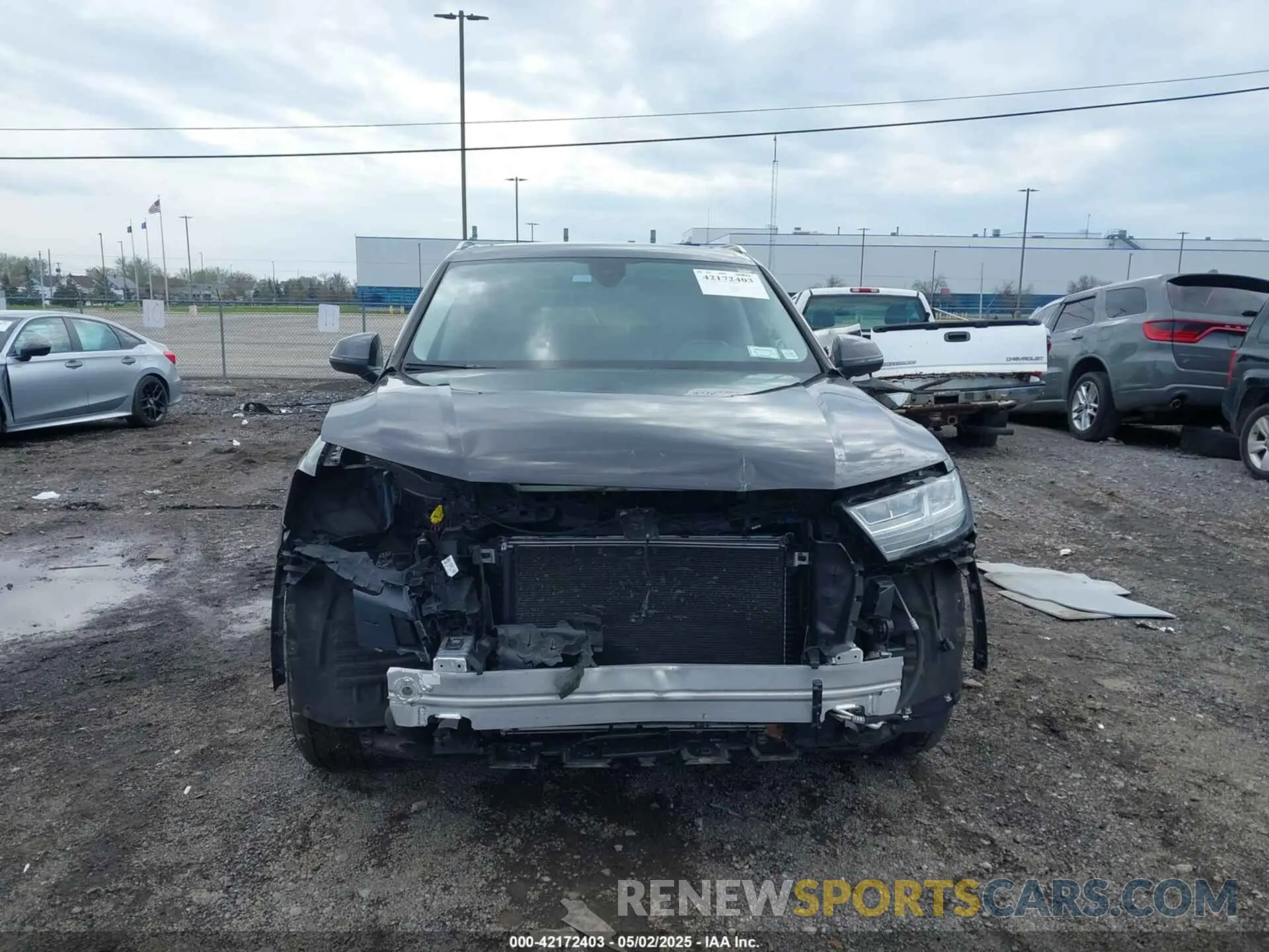 12 Photograph of a damaged car WA1LHAF74KD017633 AUDI Q7 2019