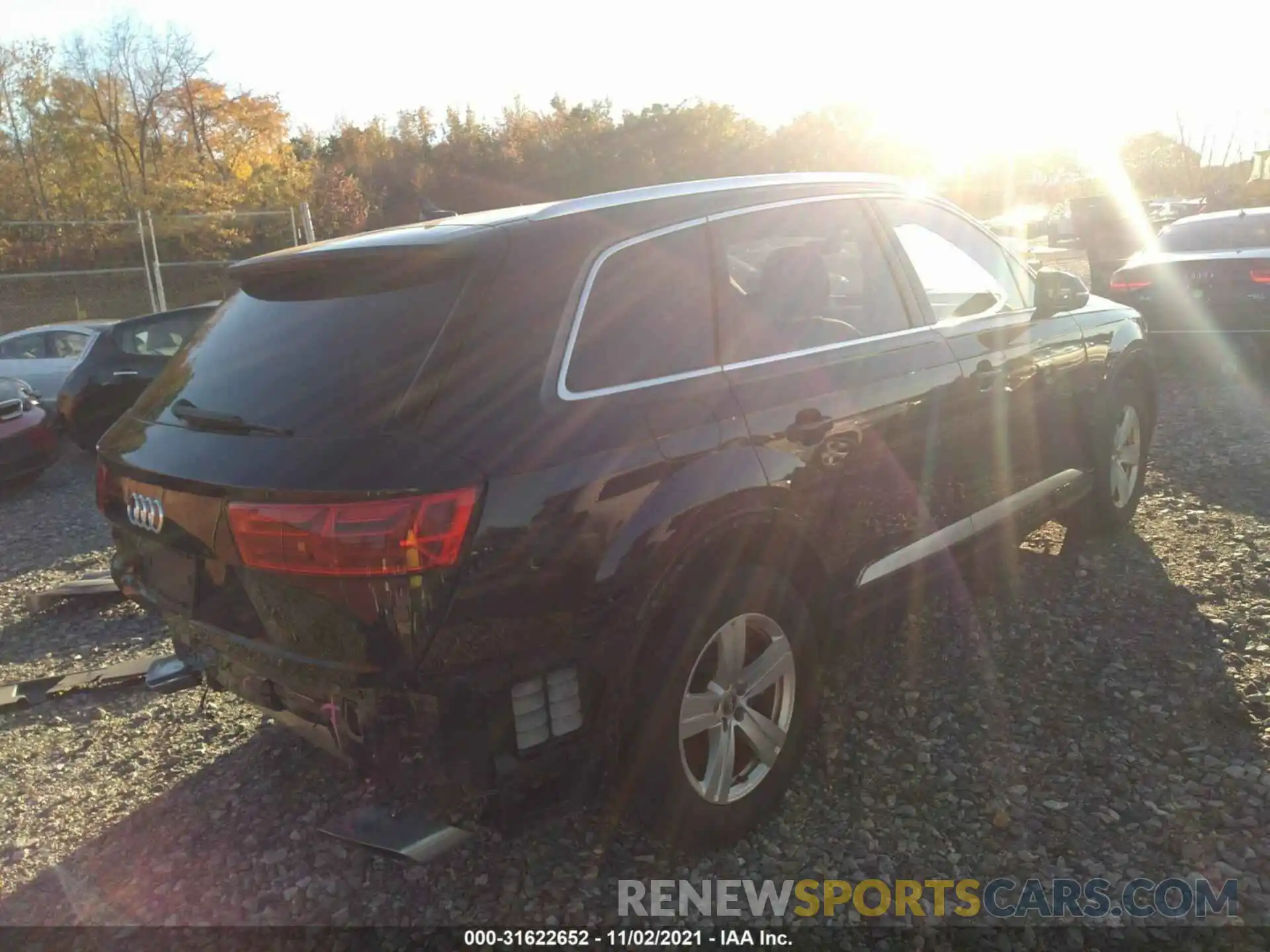 4 Photograph of a damaged car WA1LHAF75KD016281 AUDI Q7 2019