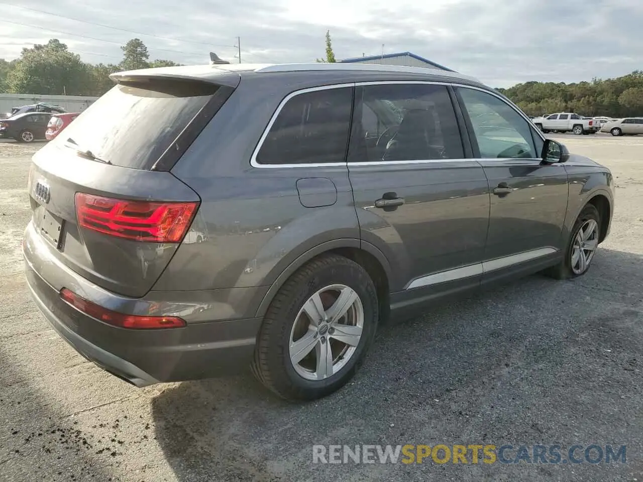 3 Photograph of a damaged car WA1LHAF75KD020041 AUDI Q7 2019