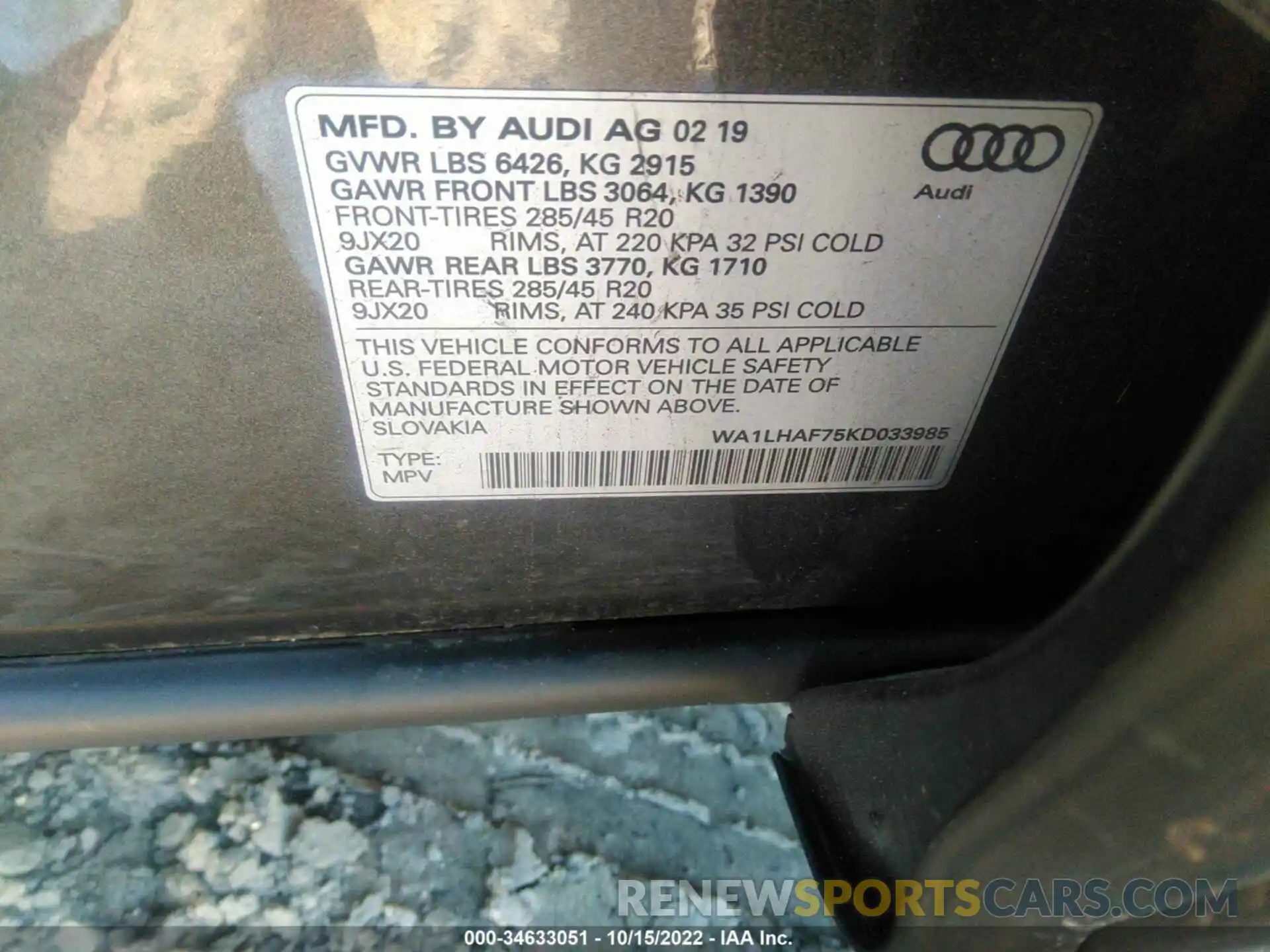 9 Photograph of a damaged car WA1LHAF75KD033985 AUDI Q7 2019