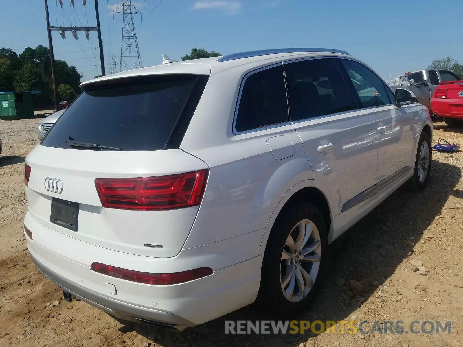4 Photograph of a damaged car WA1LHAF75KD039284 AUDI Q7 2019