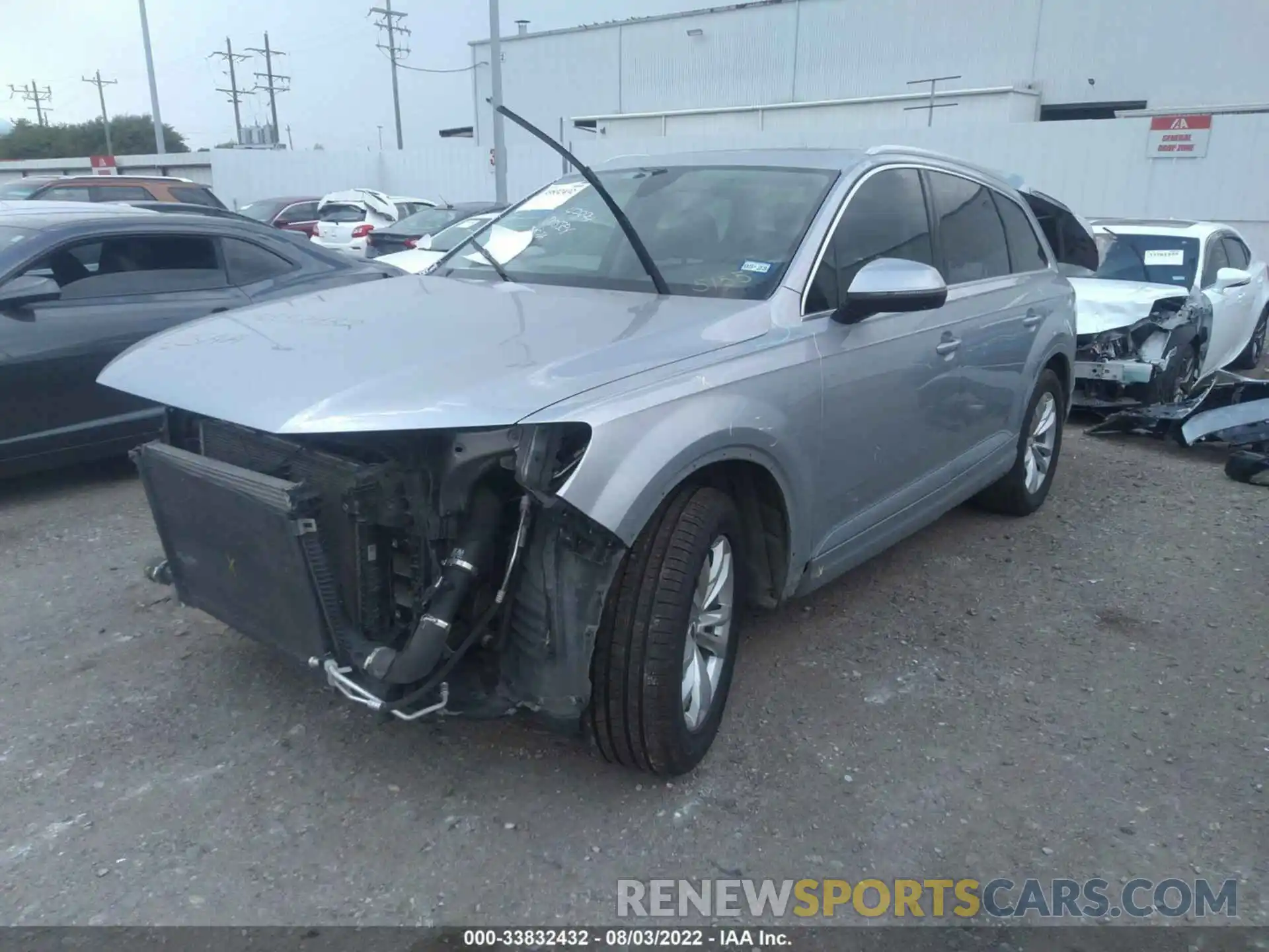 2 Photograph of a damaged car WA1LHAF76KD015155 AUDI Q7 2019