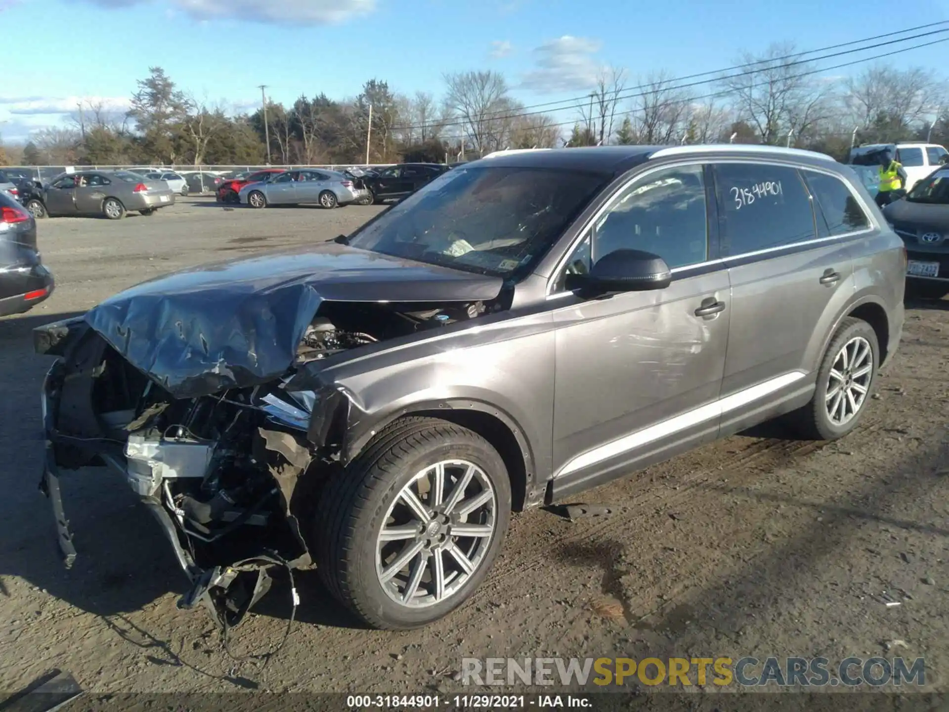 2 Photograph of a damaged car WA1LHAF76KD021327 AUDI Q7 2019