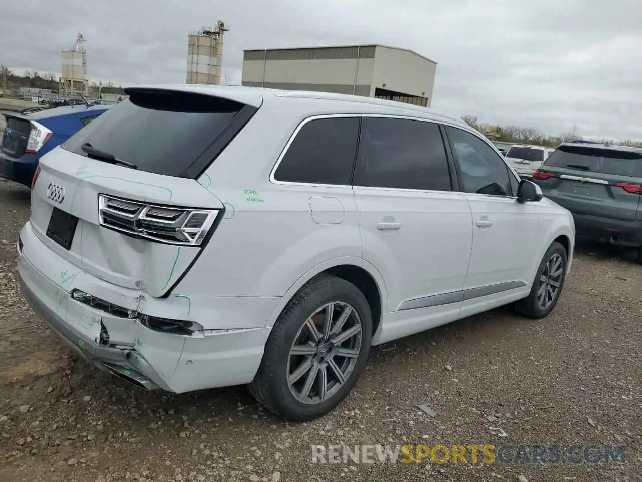 3 Photograph of a damaged car WA1LHAF76KD024017 AUDI Q7 2019