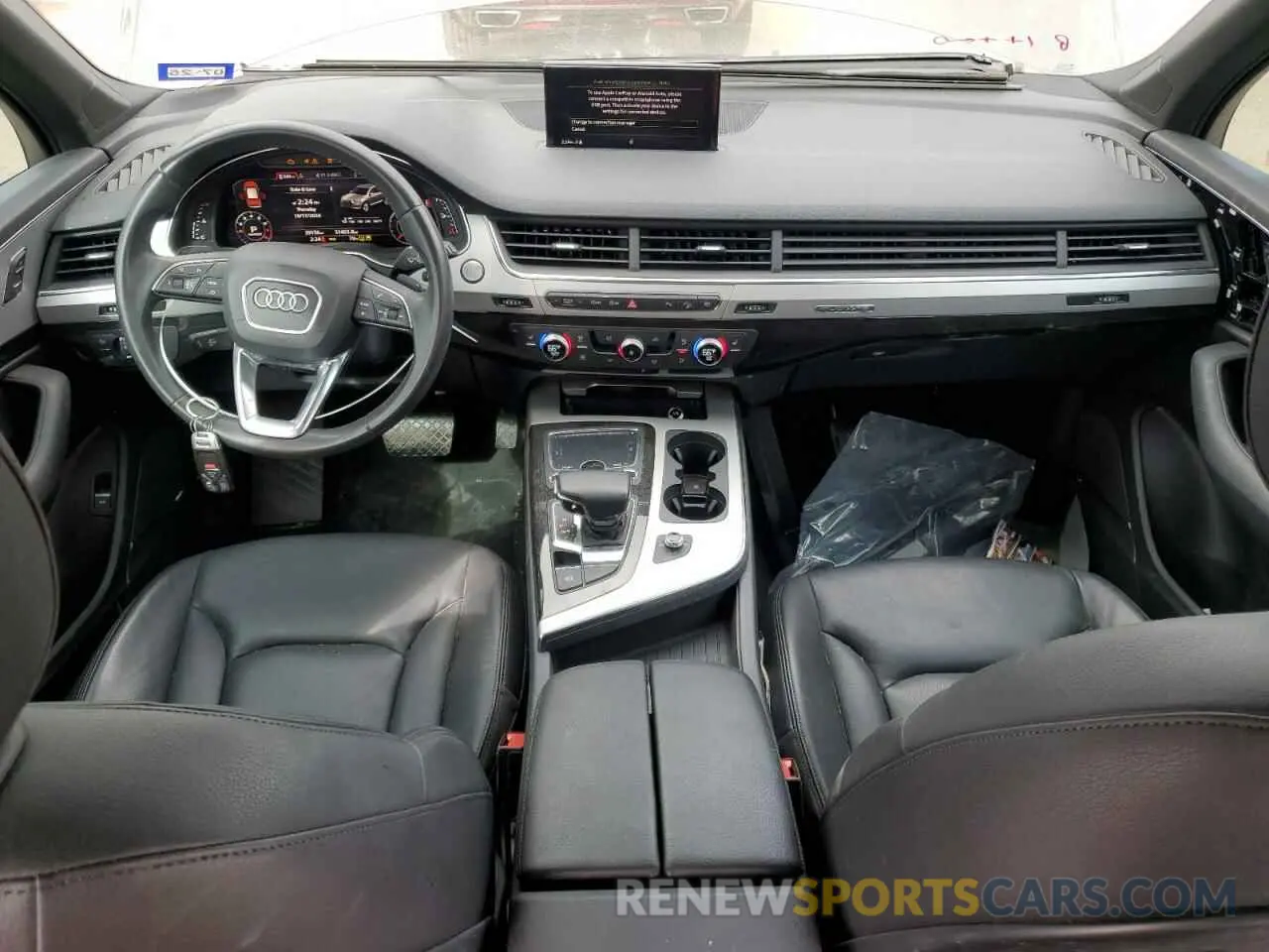 8 Photograph of a damaged car WA1LHAF76KD033820 AUDI Q7 2019