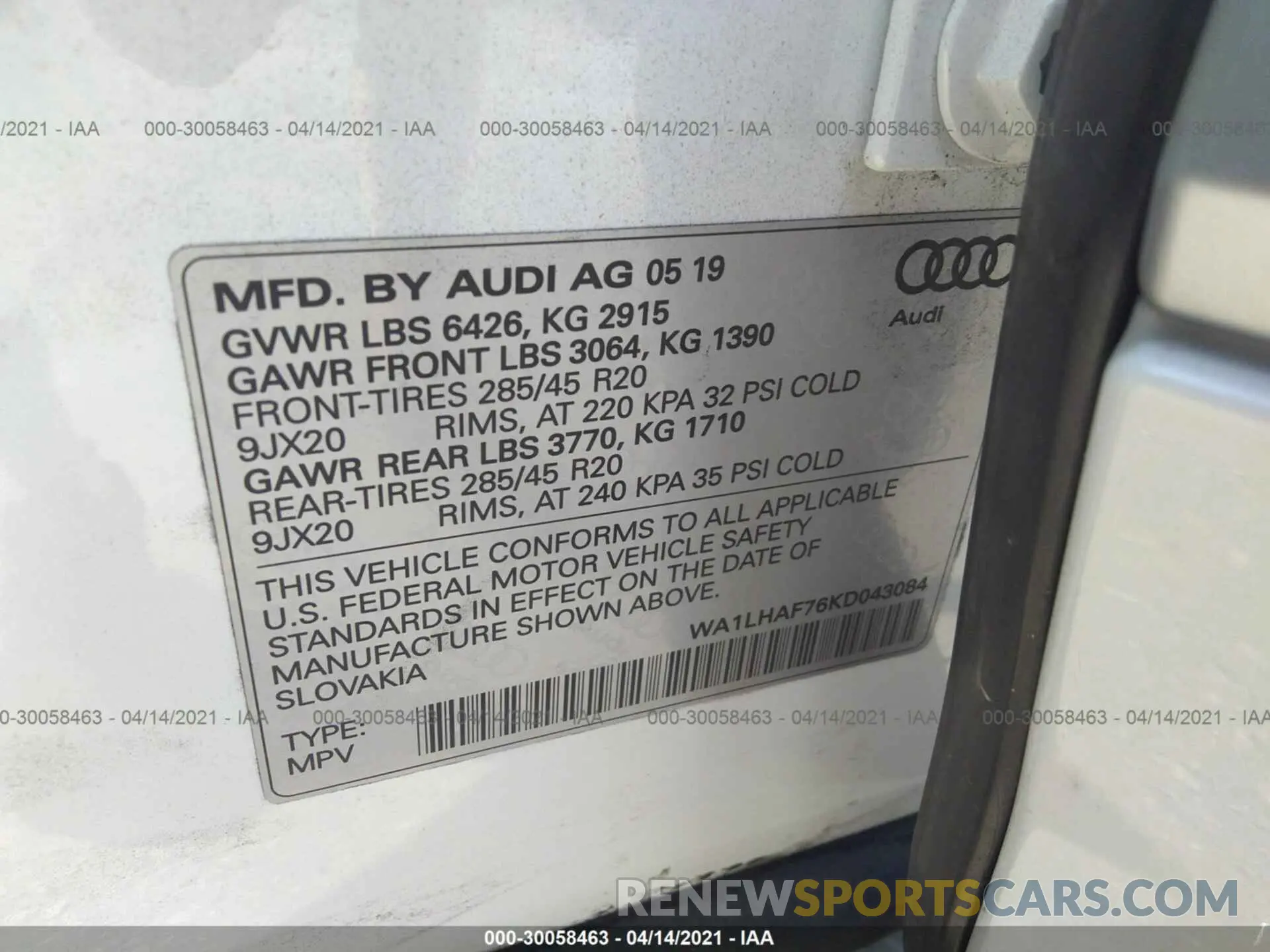 9 Photograph of a damaged car WA1LHAF76KD043084 AUDI Q7 2019