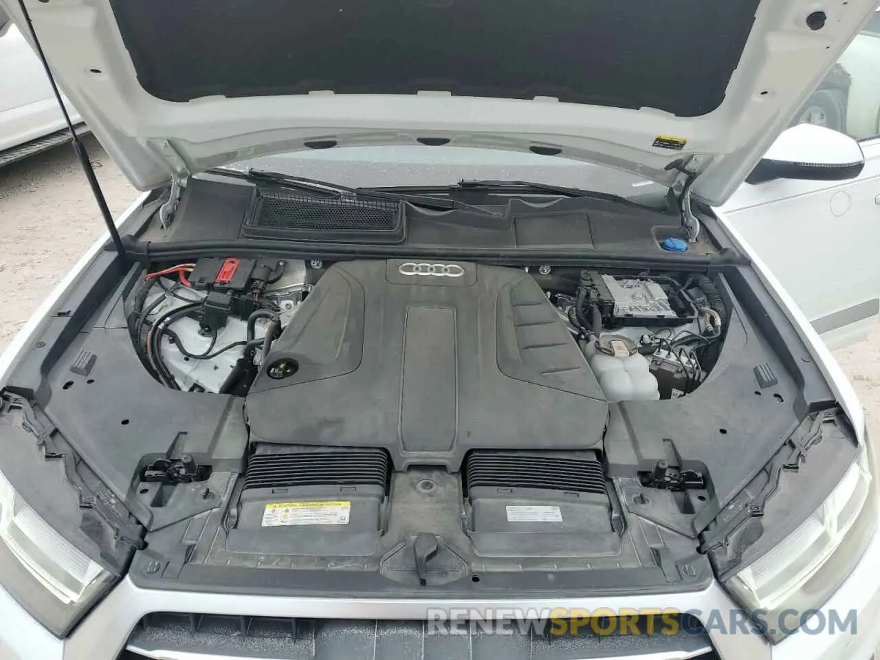 12 Photograph of a damaged car WA1LHAF76KD046289 AUDI Q7 2019