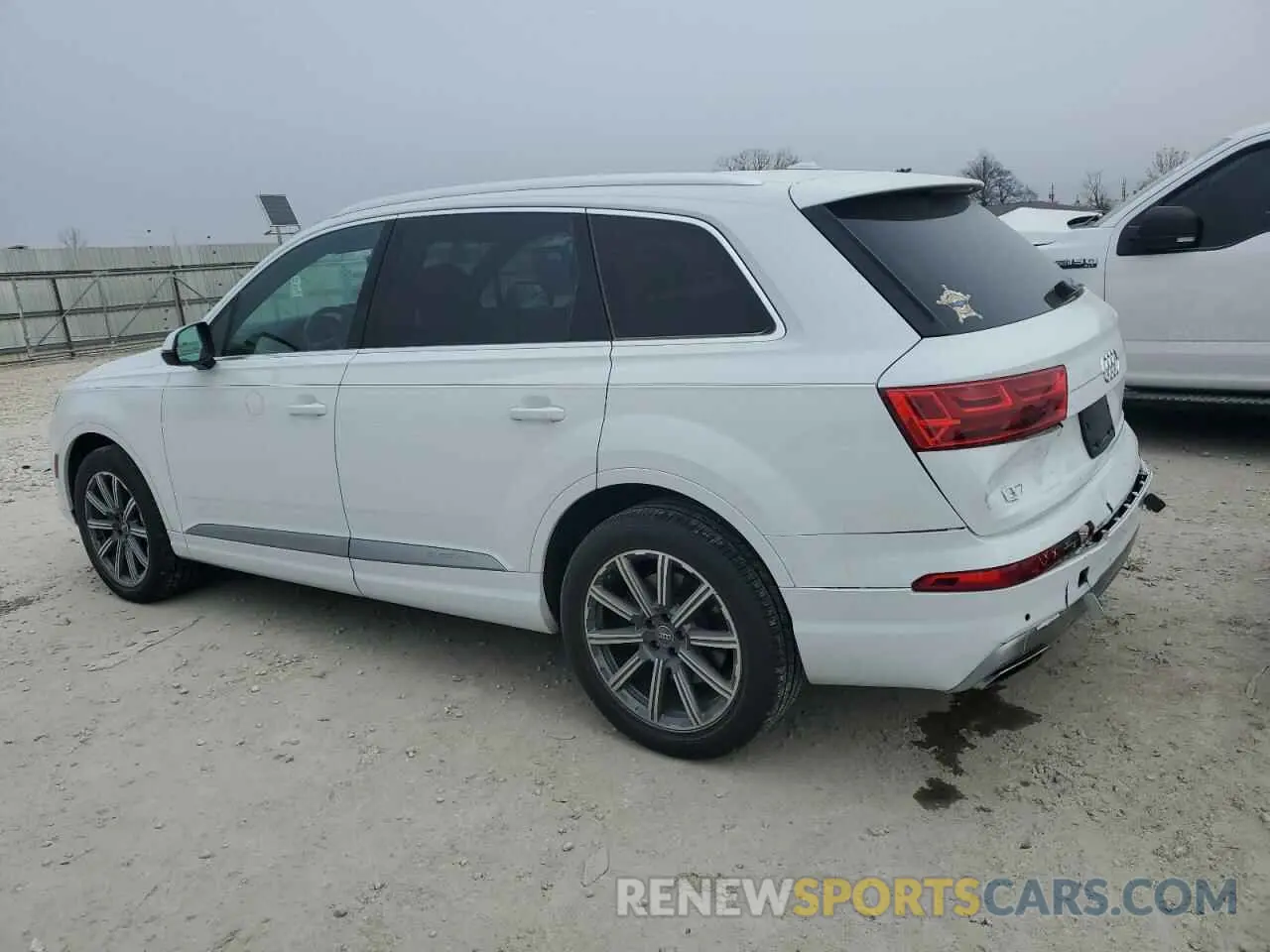 2 Photograph of a damaged car WA1LHAF76KD046289 AUDI Q7 2019