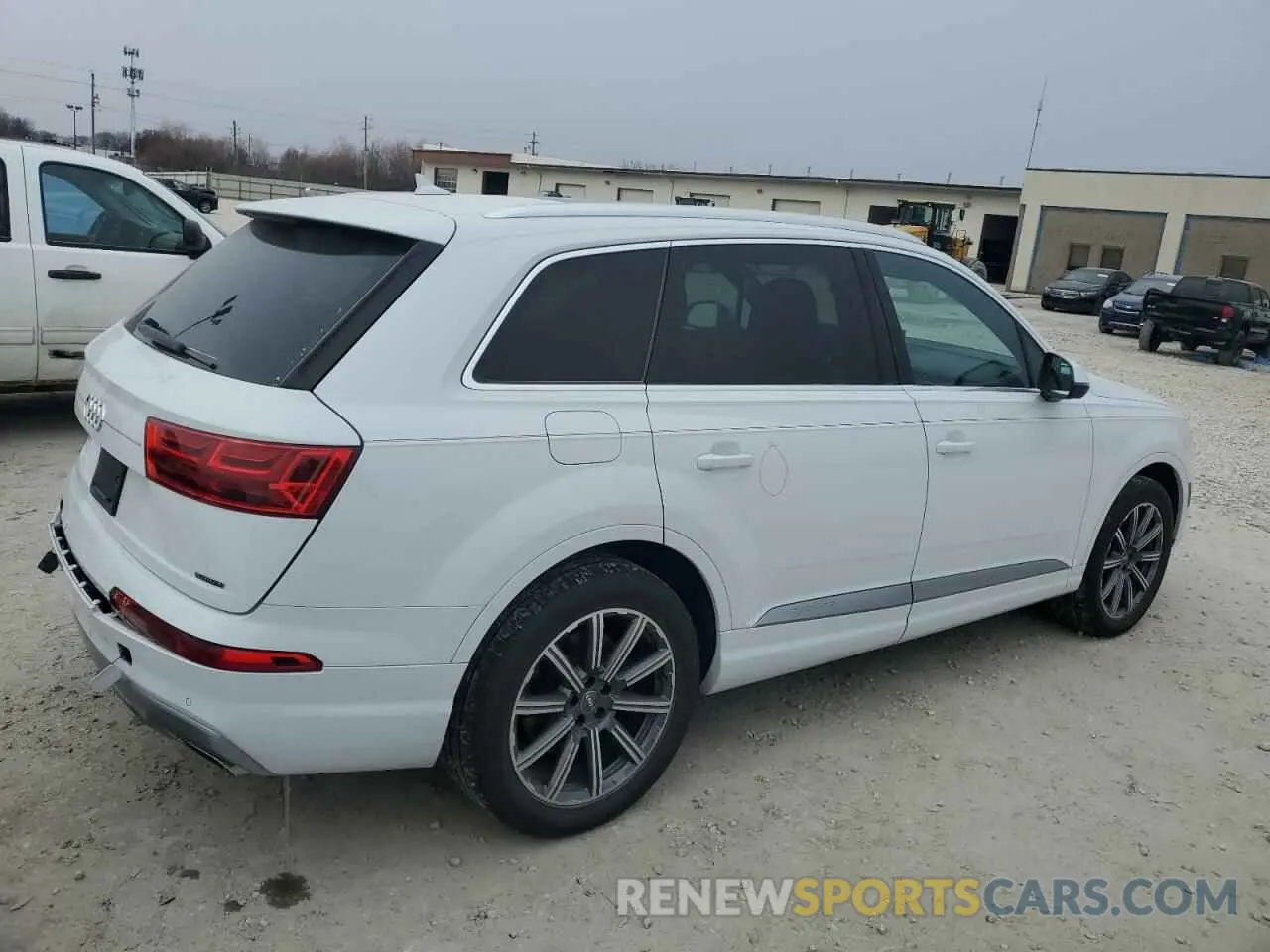 3 Photograph of a damaged car WA1LHAF76KD046289 AUDI Q7 2019