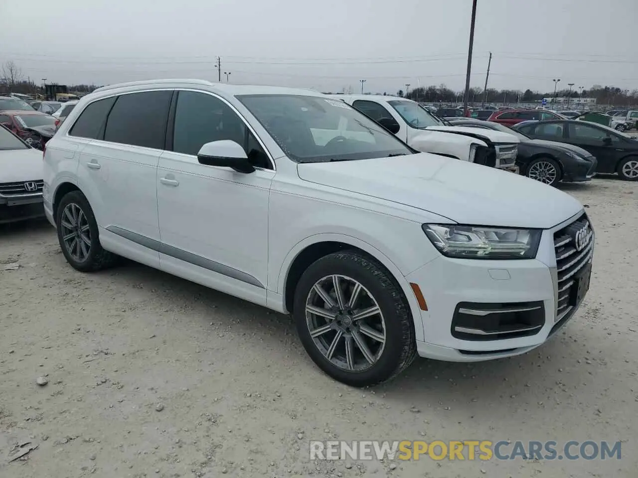 4 Photograph of a damaged car WA1LHAF76KD046289 AUDI Q7 2019