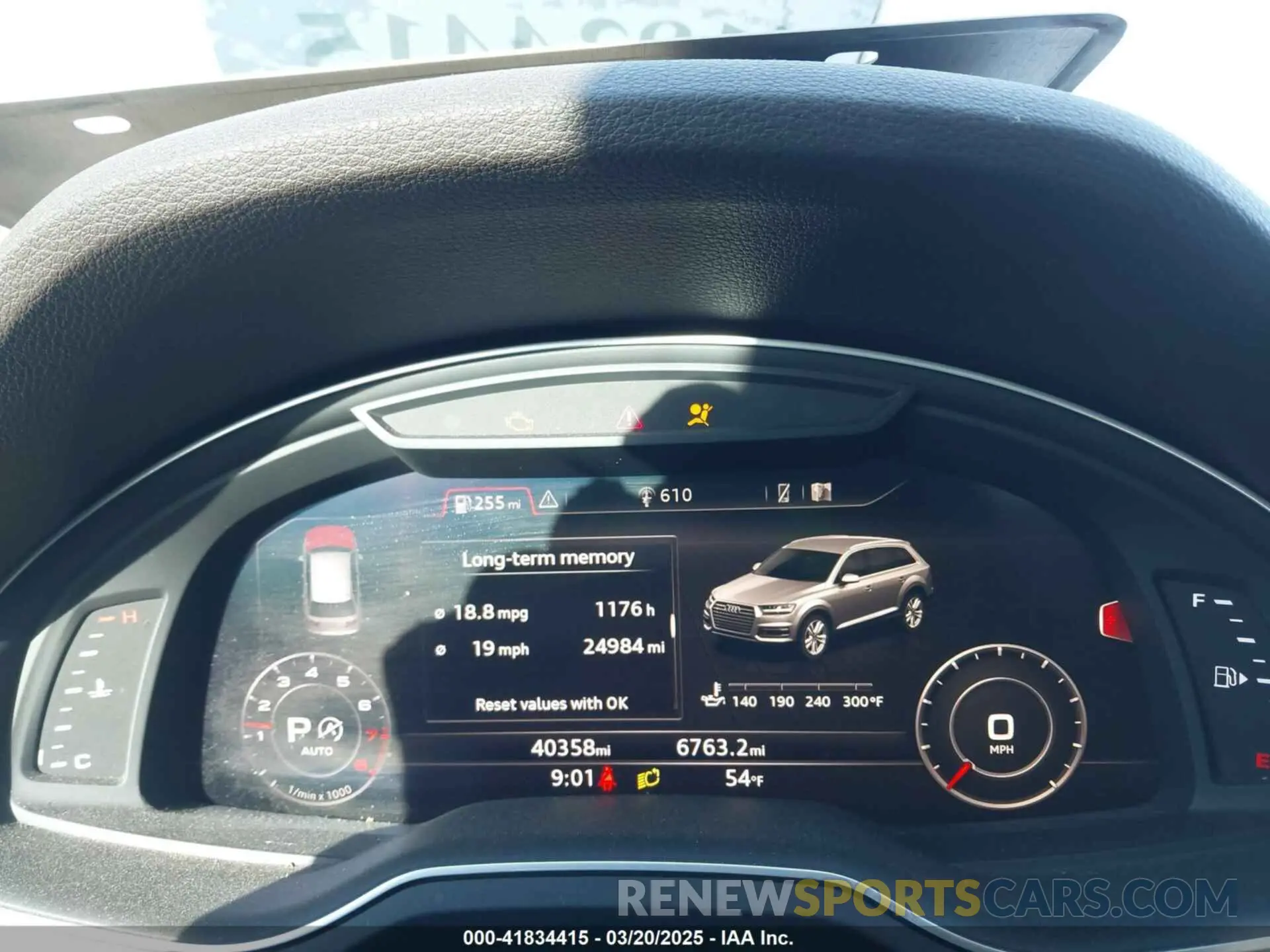 16 Photograph of a damaged car WA1LHAF77KD026200 AUDI Q7 2019