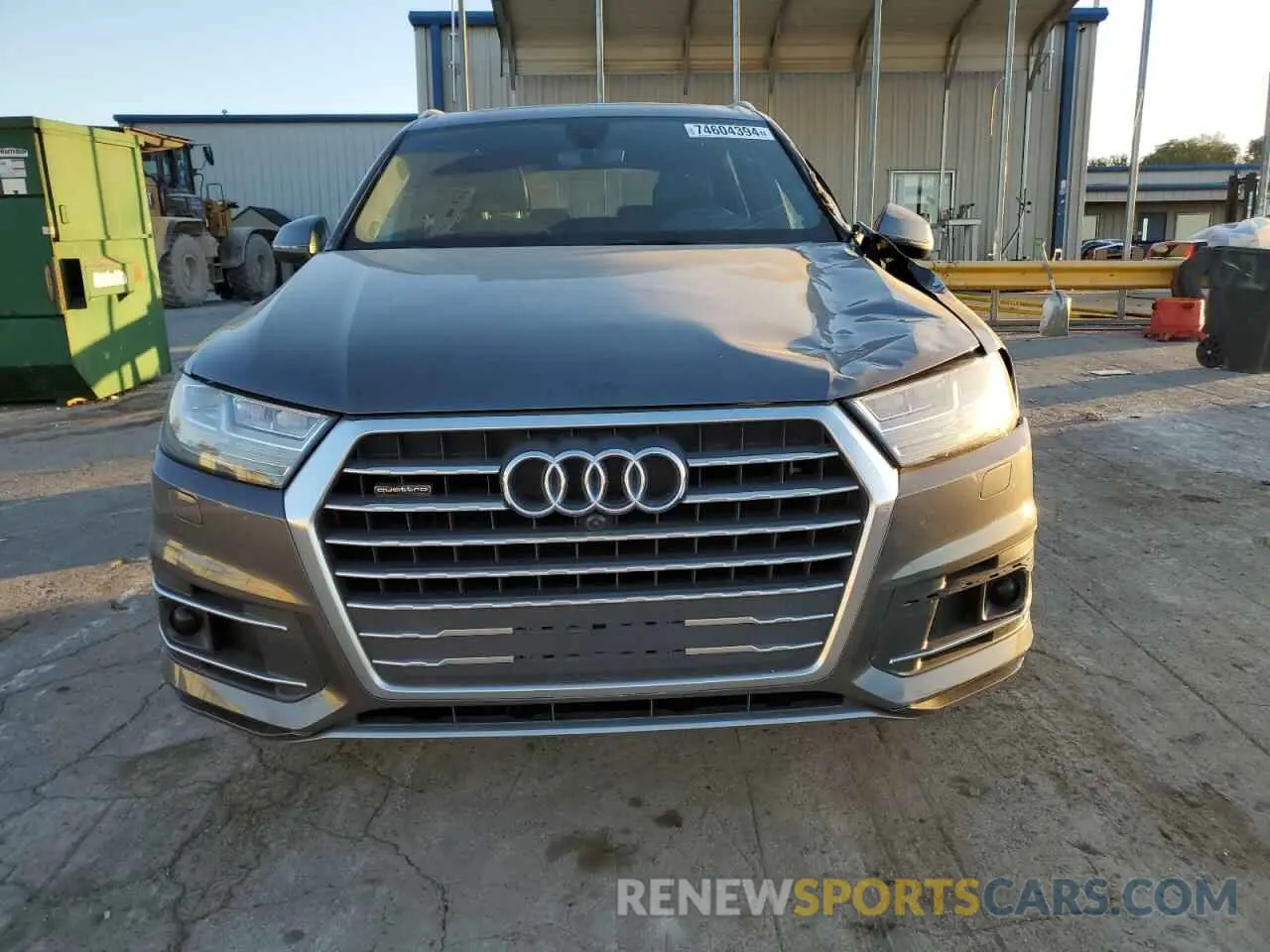 5 Photograph of a damaged car WA1LHAF77KD032921 AUDI Q7 2019