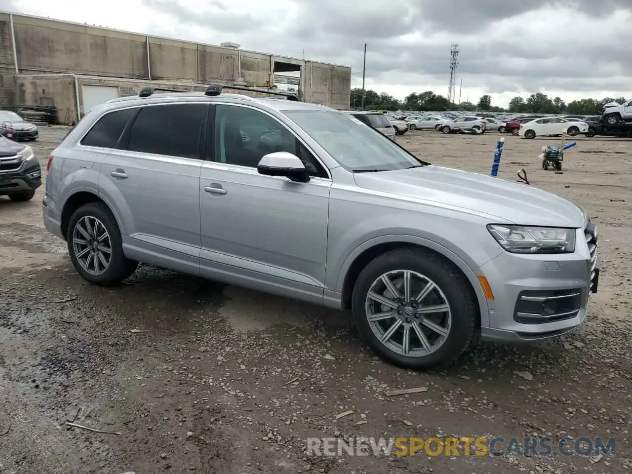 4 Photograph of a damaged car WA1LHAF77KD033308 AUDI Q7 2019