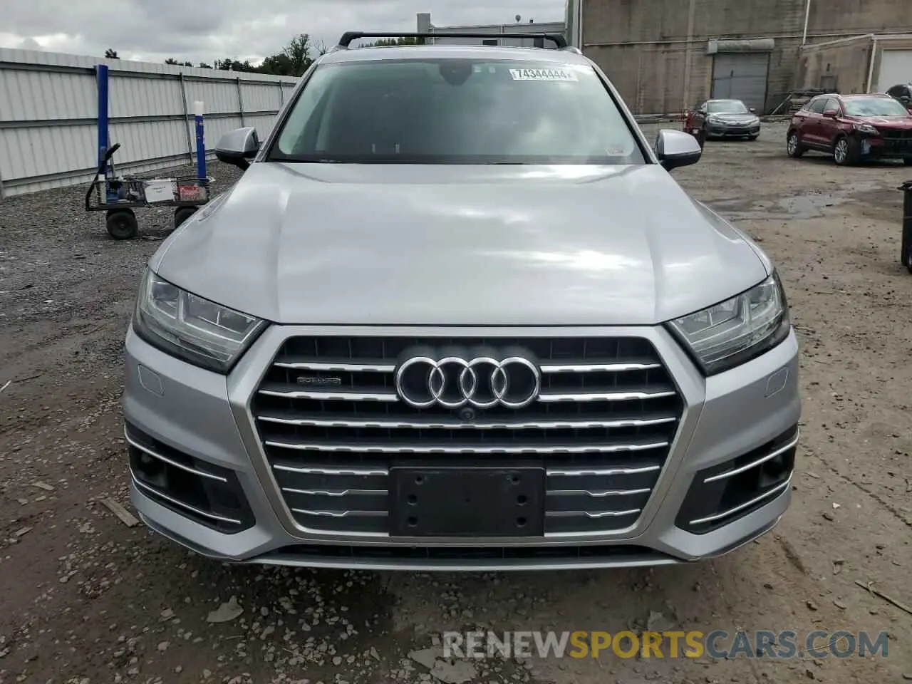 5 Photograph of a damaged car WA1LHAF77KD033308 AUDI Q7 2019