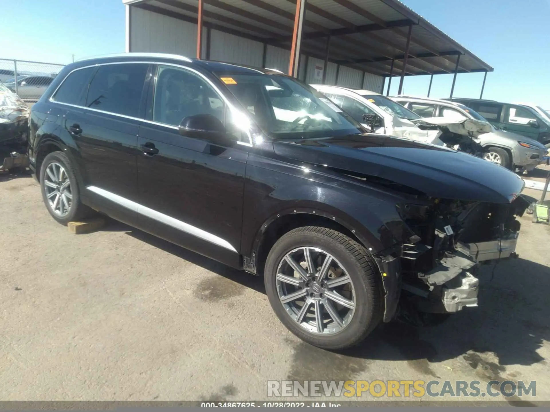 1 Photograph of a damaged car WA1LHAF77KD042283 AUDI Q7 2019