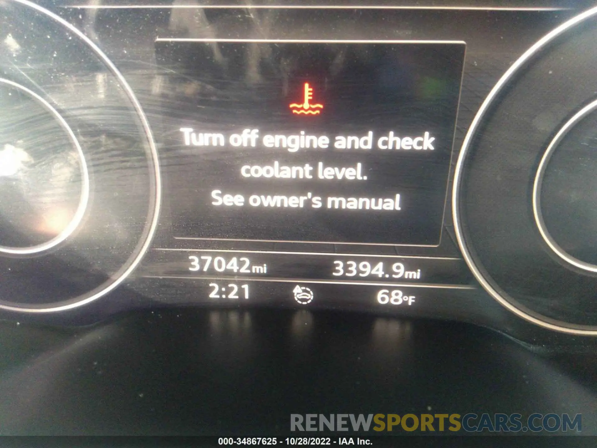 7 Photograph of a damaged car WA1LHAF77KD042283 AUDI Q7 2019